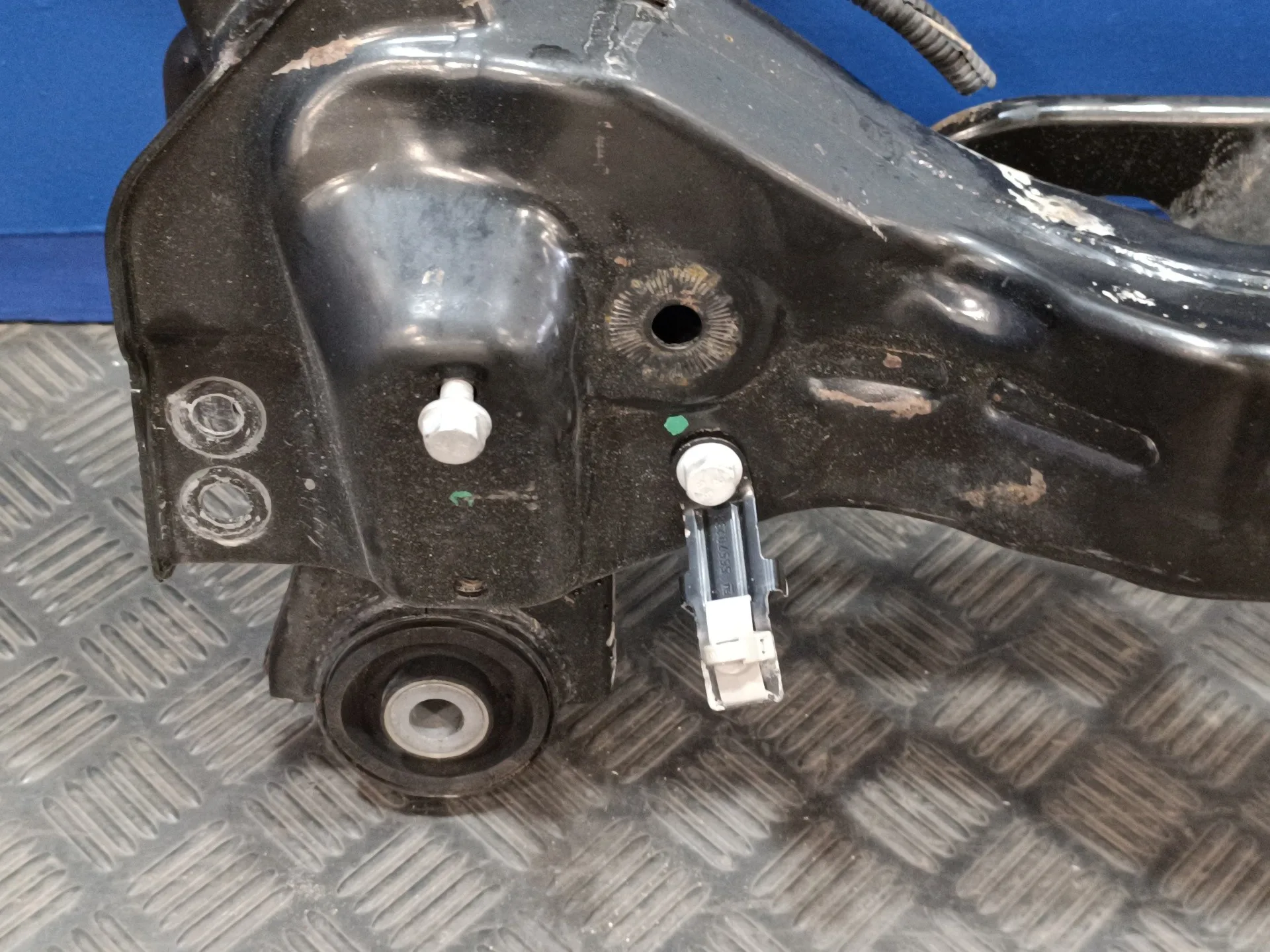 Puente Delantero para Opel Astra J Lim.