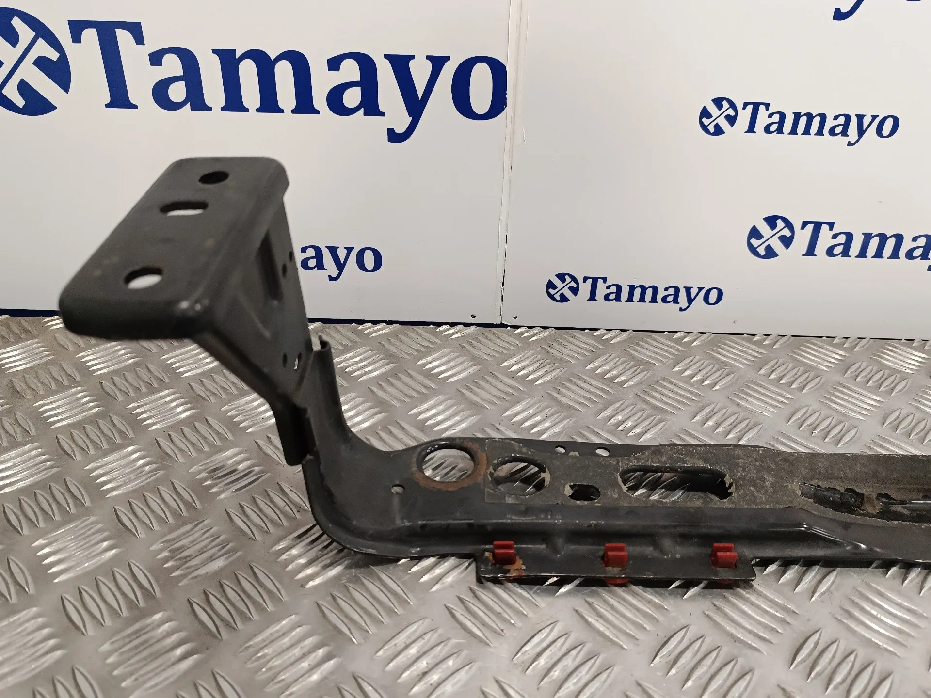 Soporte Radiador Central para Ford Focus Lim. (Cb8)
