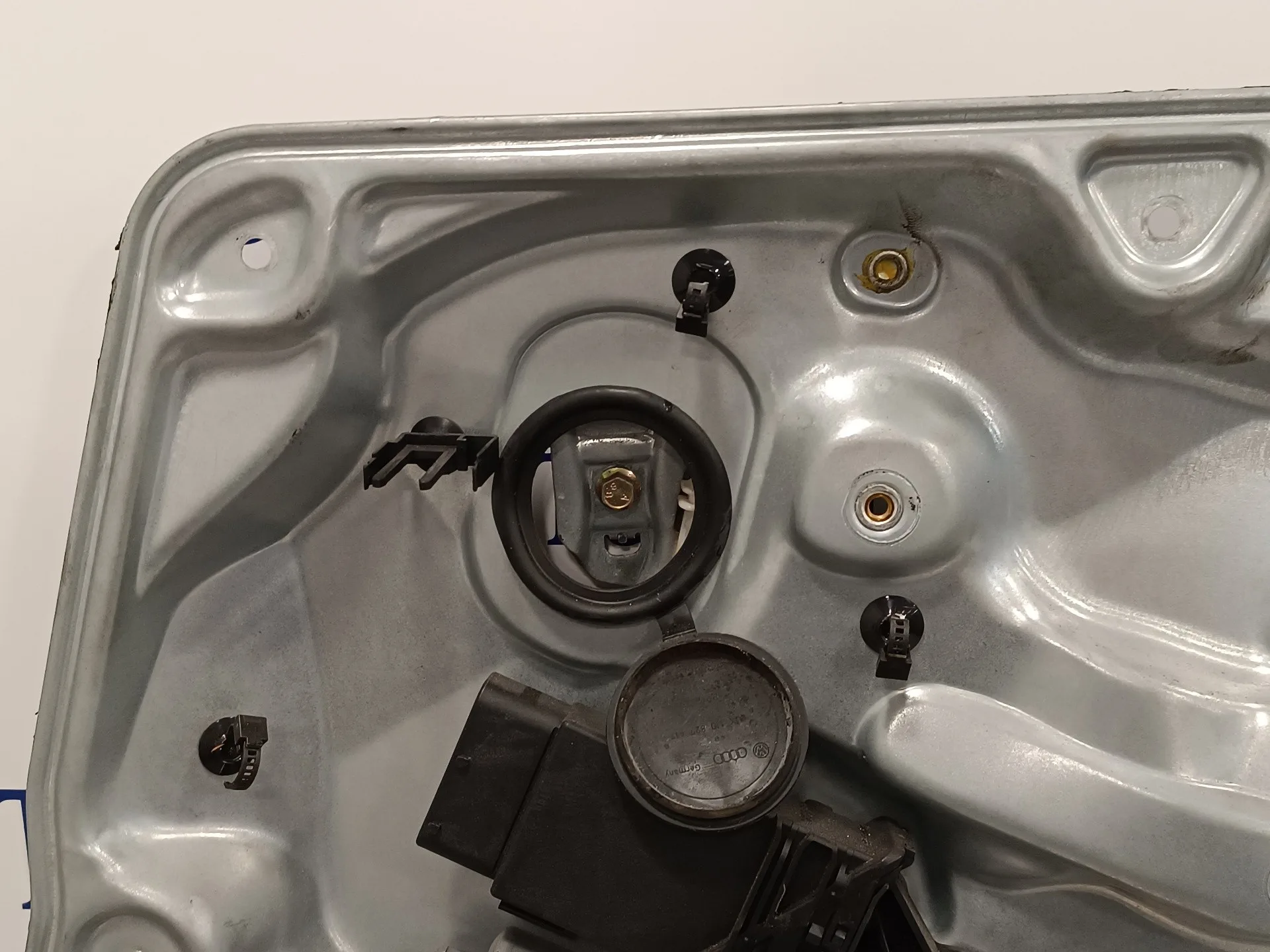 Elevalunas Trasero Derecho para Volkswagen Passat Variant (3B6)