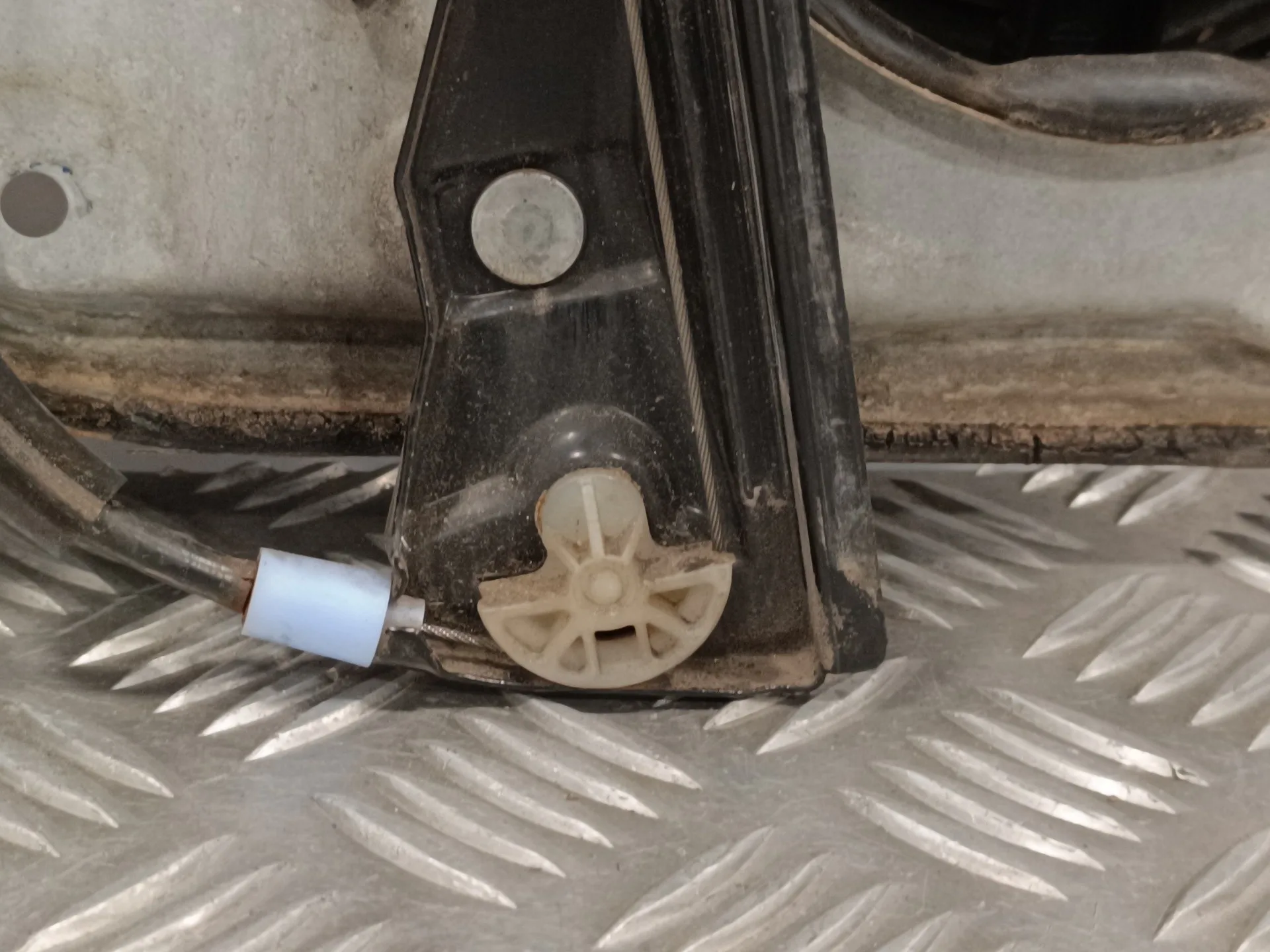 Elevalunas Trasero Derecho para Volkswagen Passat Variant (3B6)