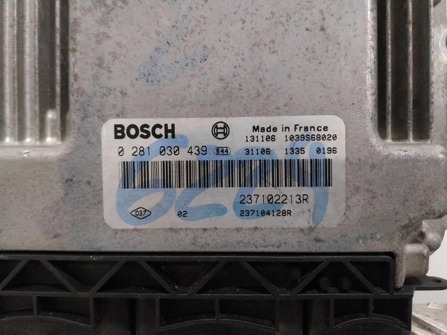 Centralita Motor Uce para Dacia Dokker