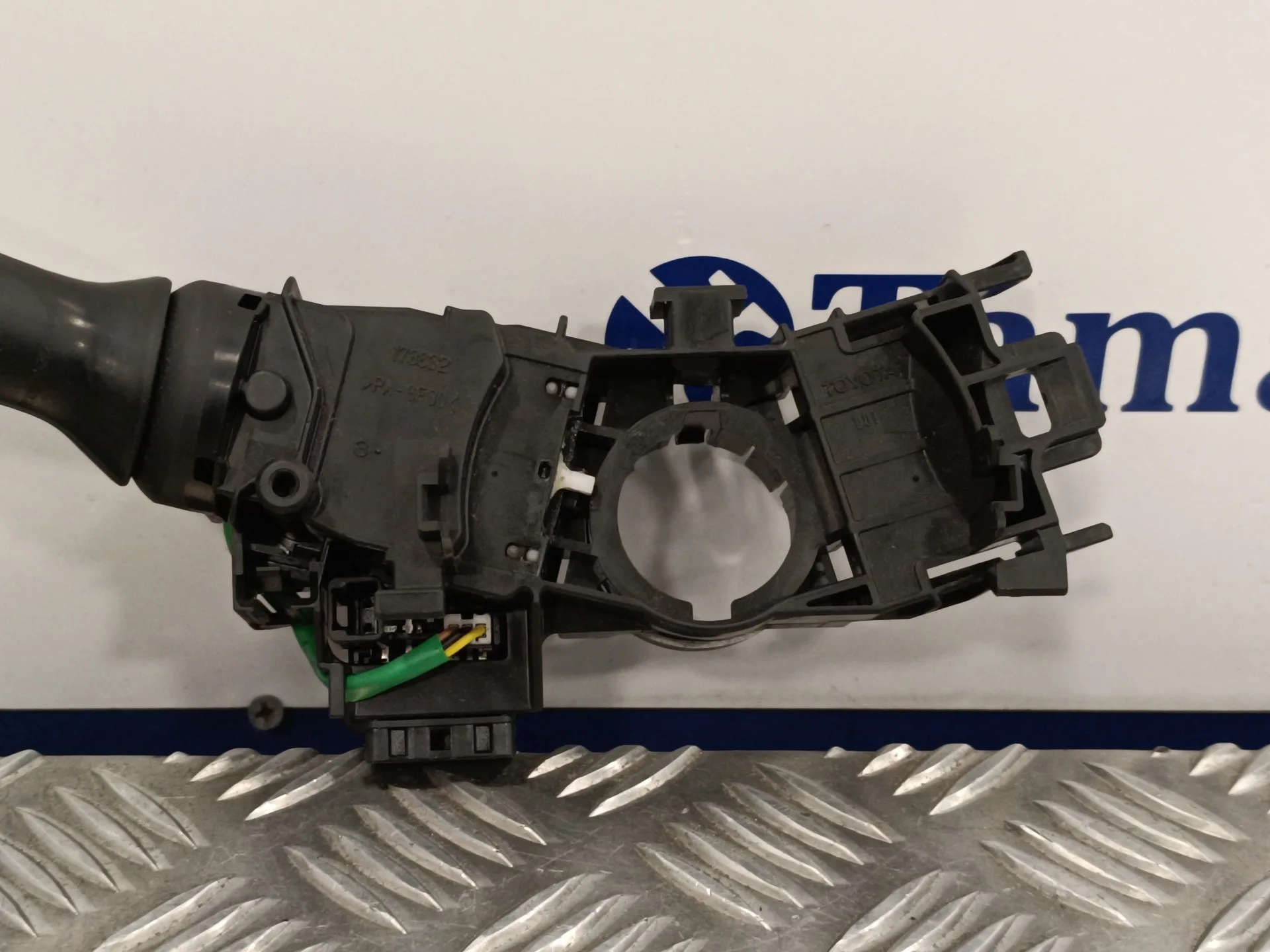 Mando Multifuncion para Toyota Yaris