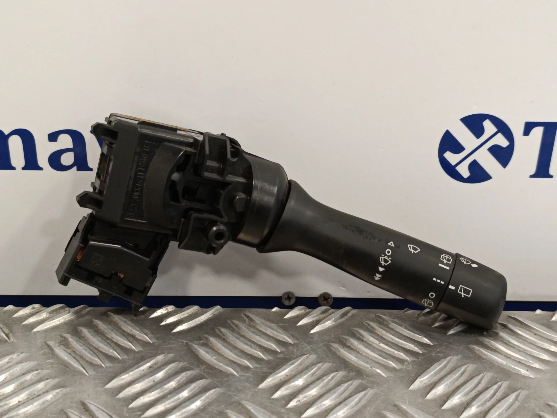 Mando Multifuncion para Toyota Yaris