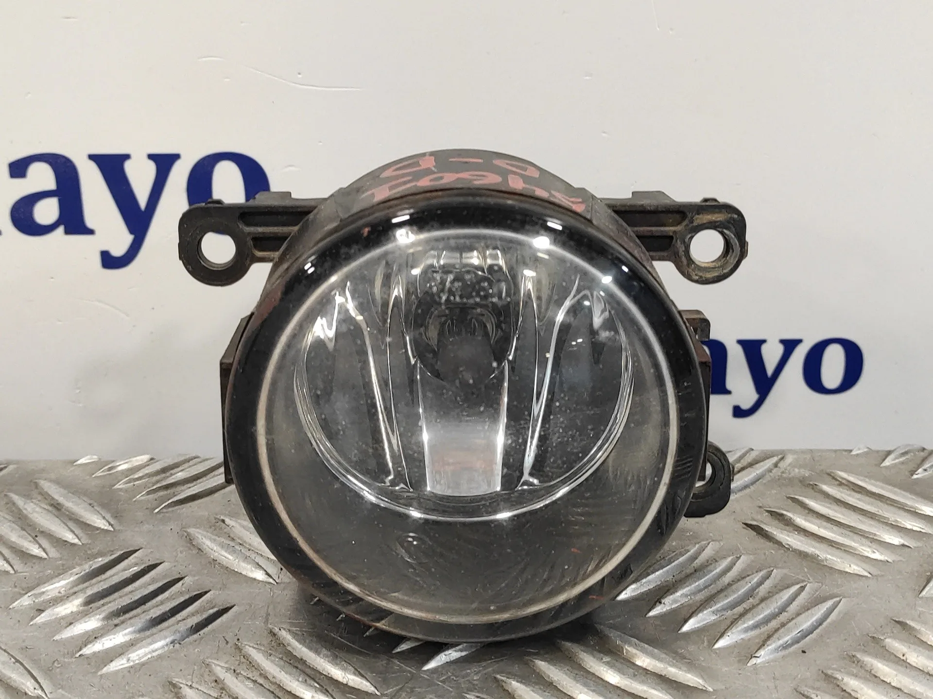 Faro Antiniebla Derecho para Dacia Sandero