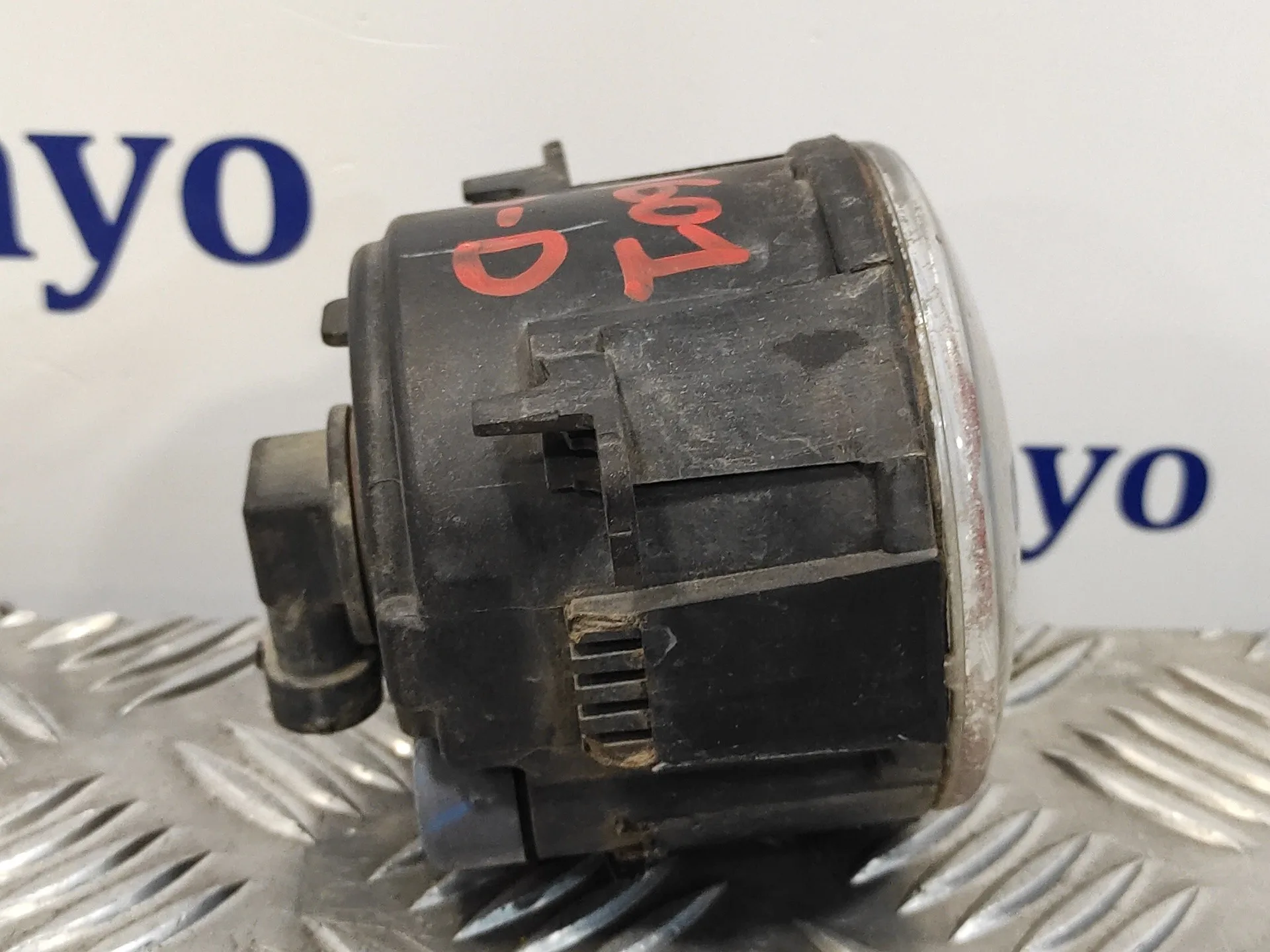 Faro Antiniebla Derecho para Dacia Sandero