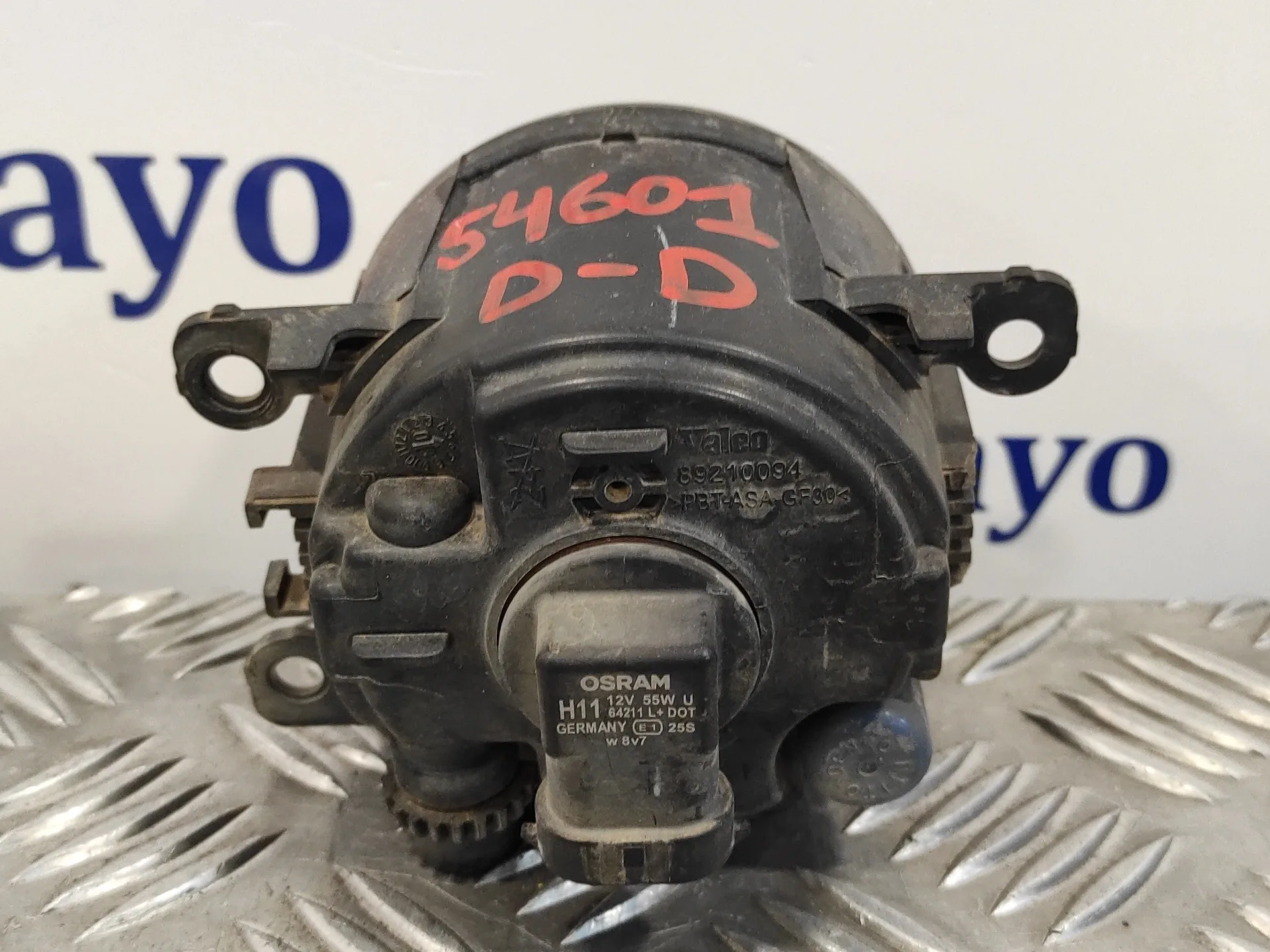 Faro Antiniebla Derecho para Dacia Sandero