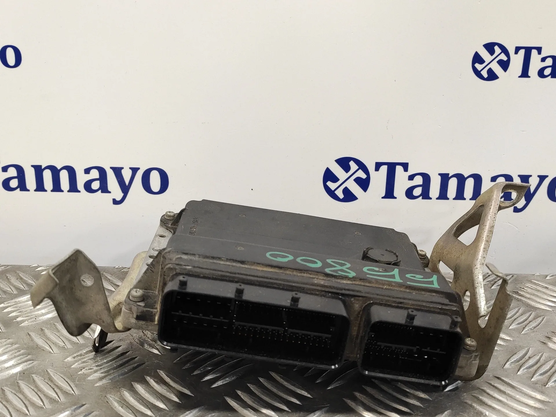 Centralita Motor Uce para Toyota Auris
