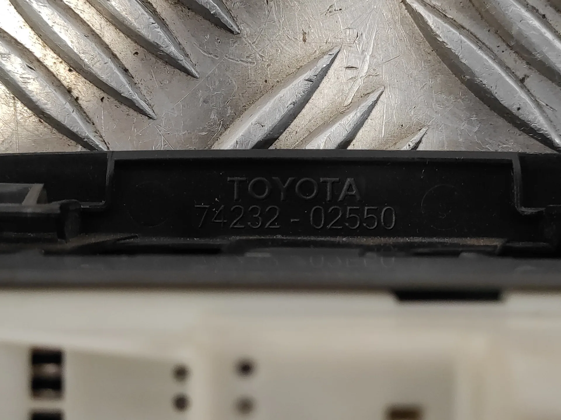 Mando Elevalunas Delantero Izquierdo para Toyota Auris