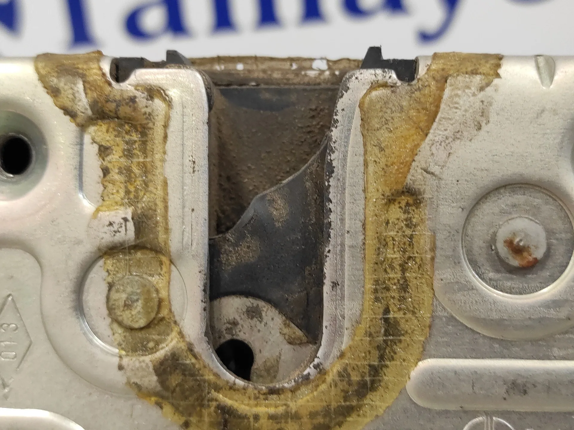 Cerradura Puerta Trasera Derecha para Dacia Sandero
