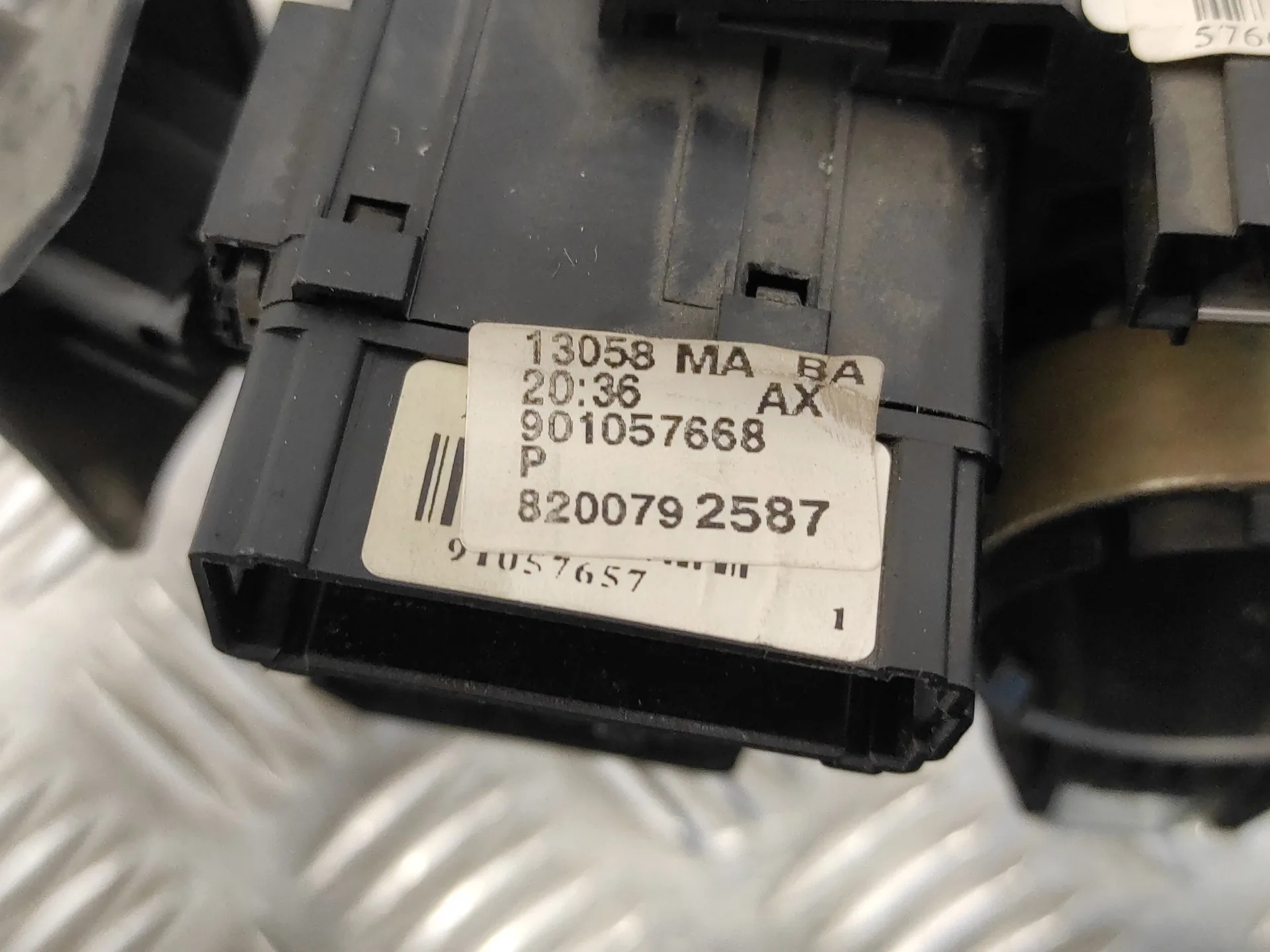 Mando Multifuncion para Dacia Sandero