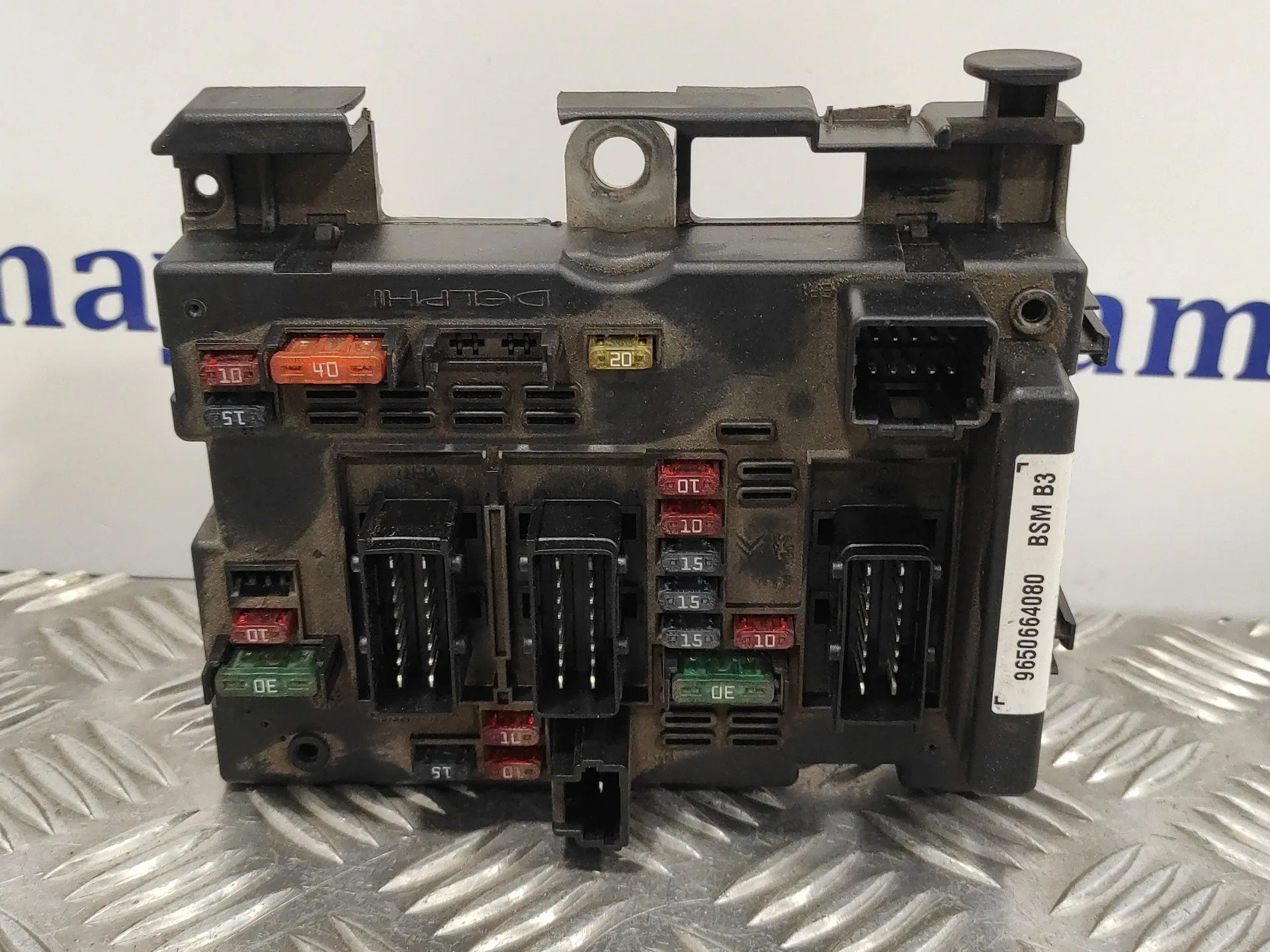 Caja Reles / Fusibles para Peugeot 307 Break / Sw (S1)