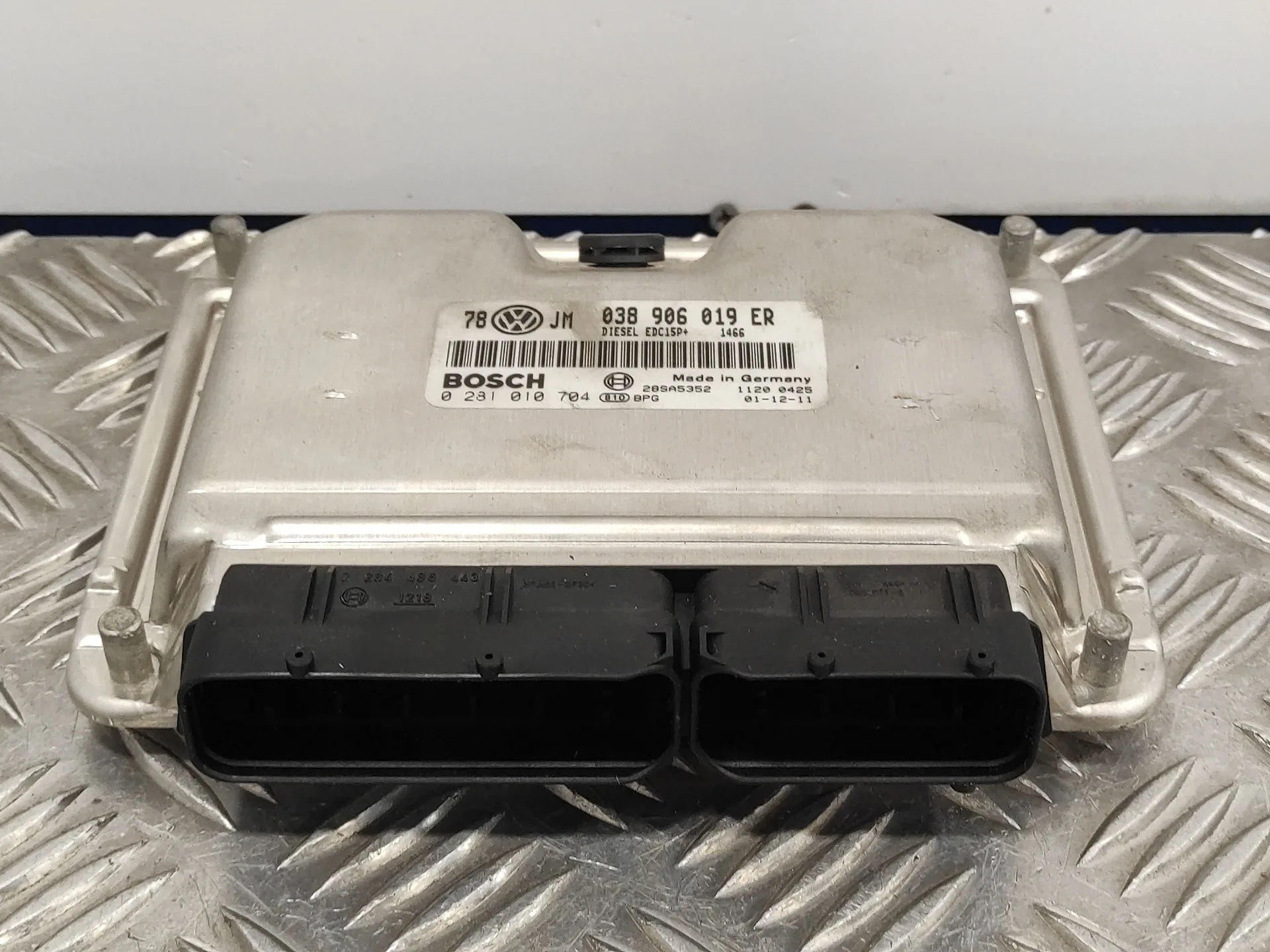 Centralita Motor Uce para Volkswagen Passat Variant (3B6)