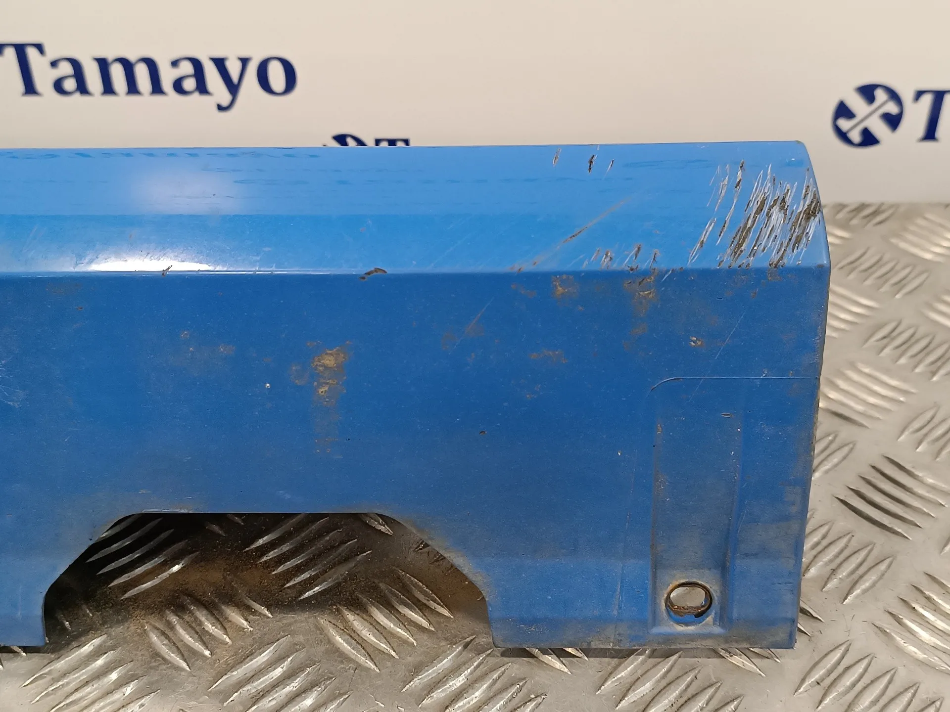 Spoiler Talonera Derecha para Renault Clio Iii