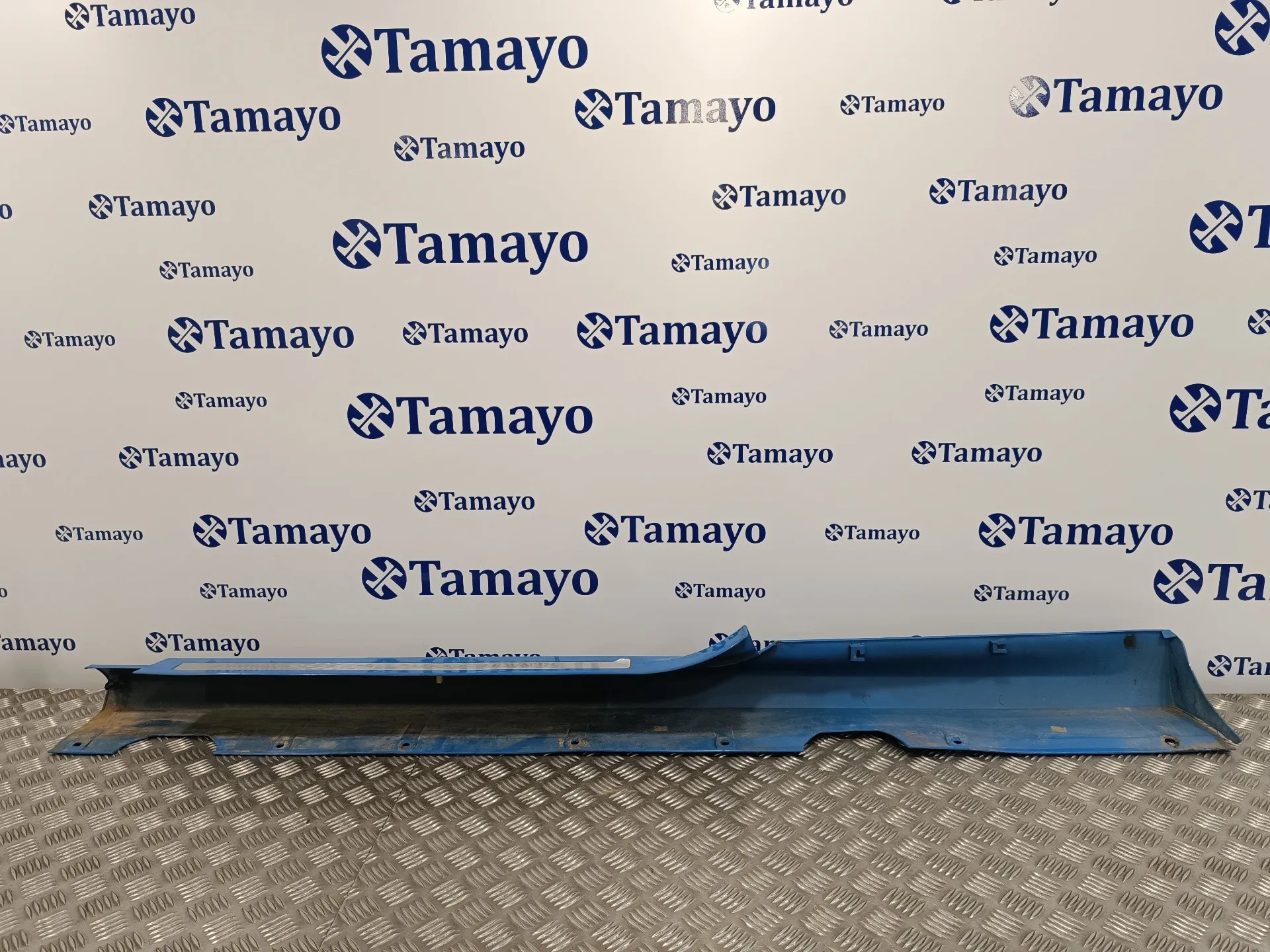 Spoiler Talonera Derecha para Renault Clio Iii