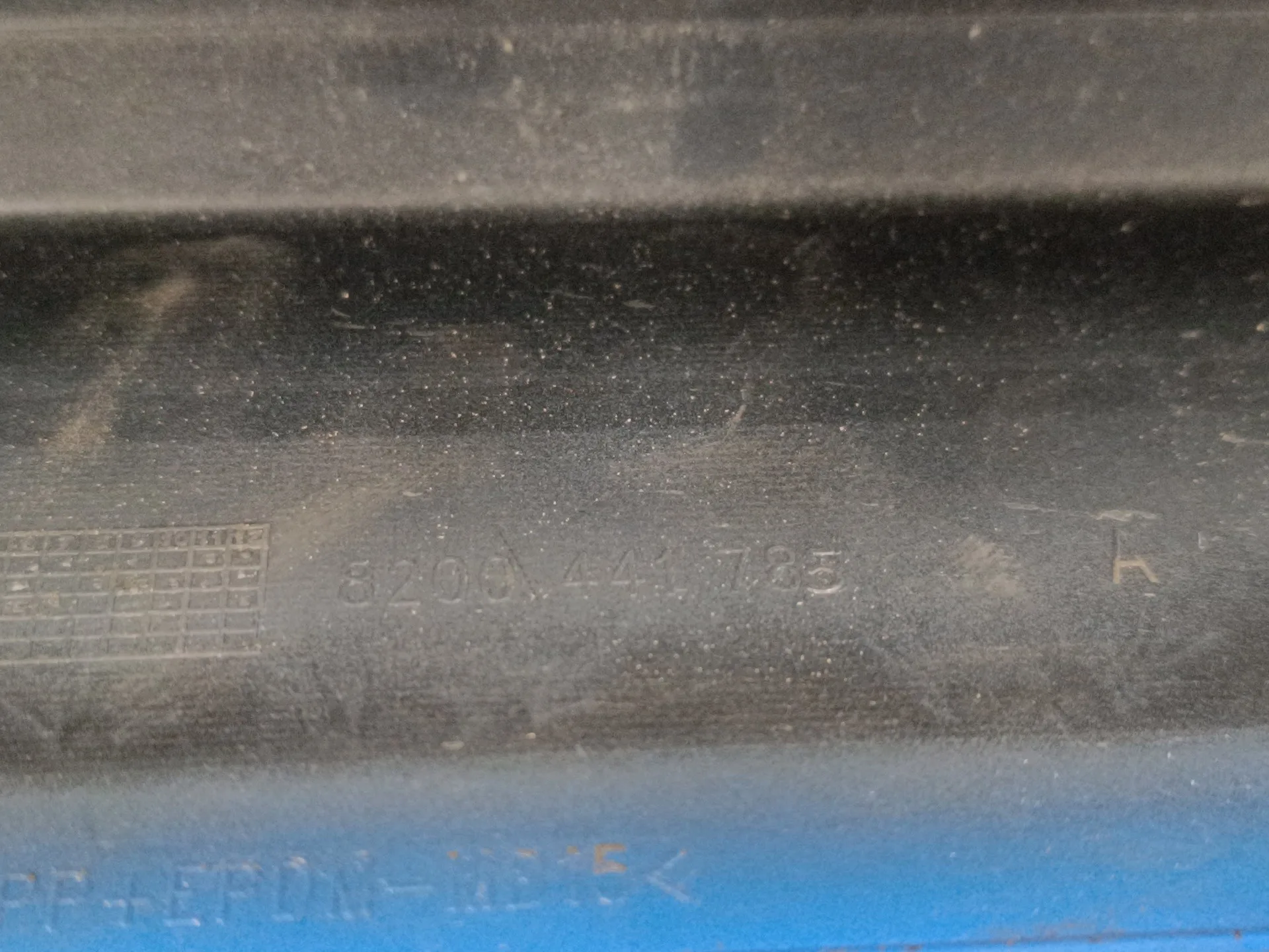 Spoiler Talonera Derecha para Renault Clio Iii