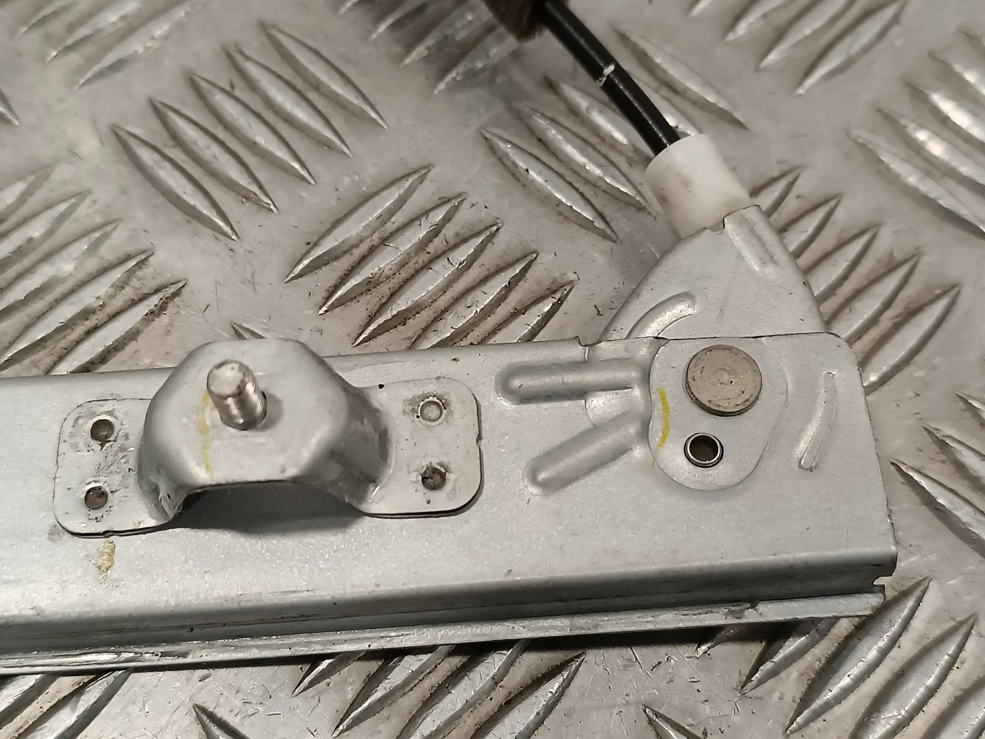 Elevalunas Delantero Derecho para Hyundai I20