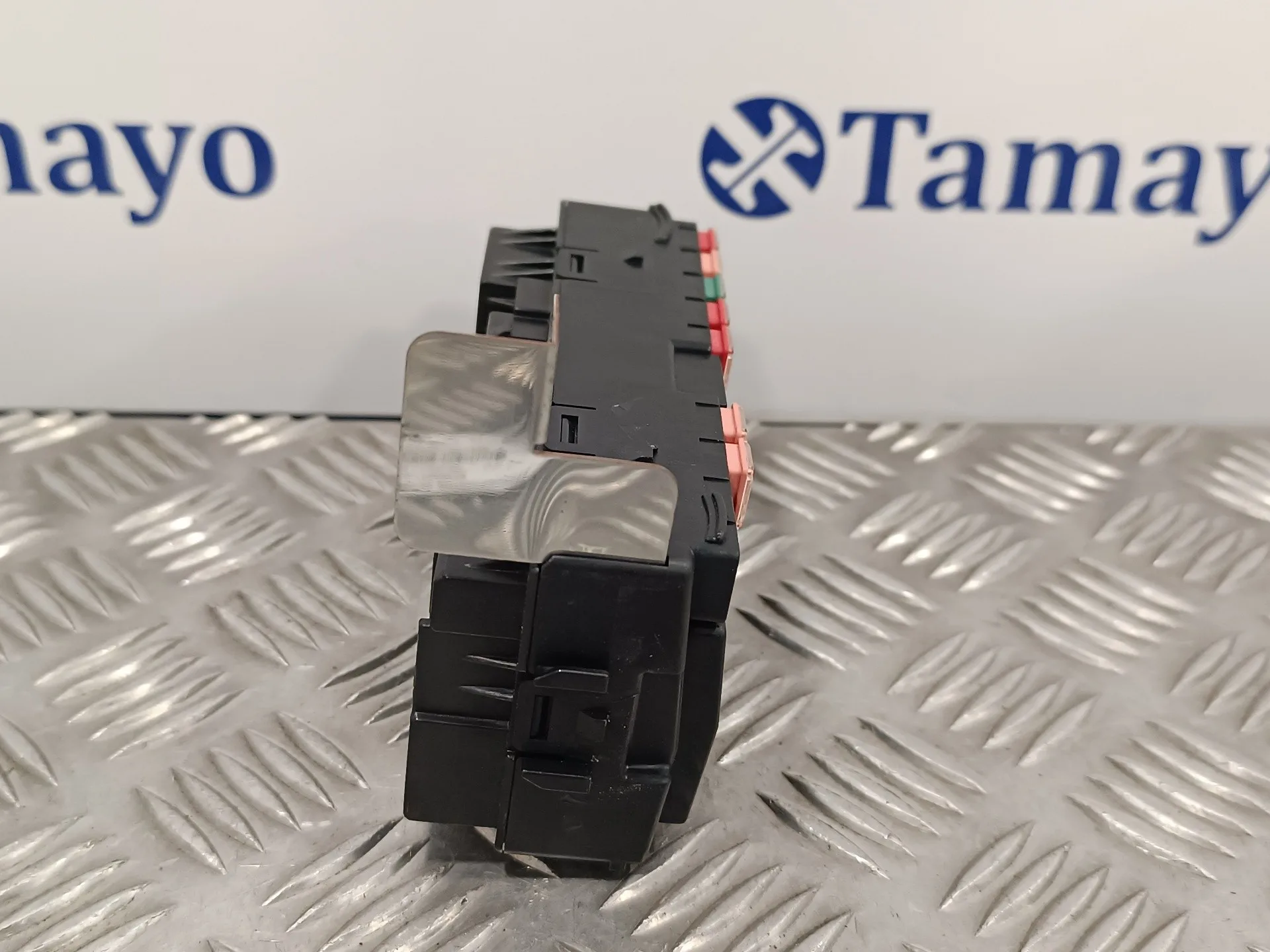 Caja Reles / Fusibles para Hyundai I20