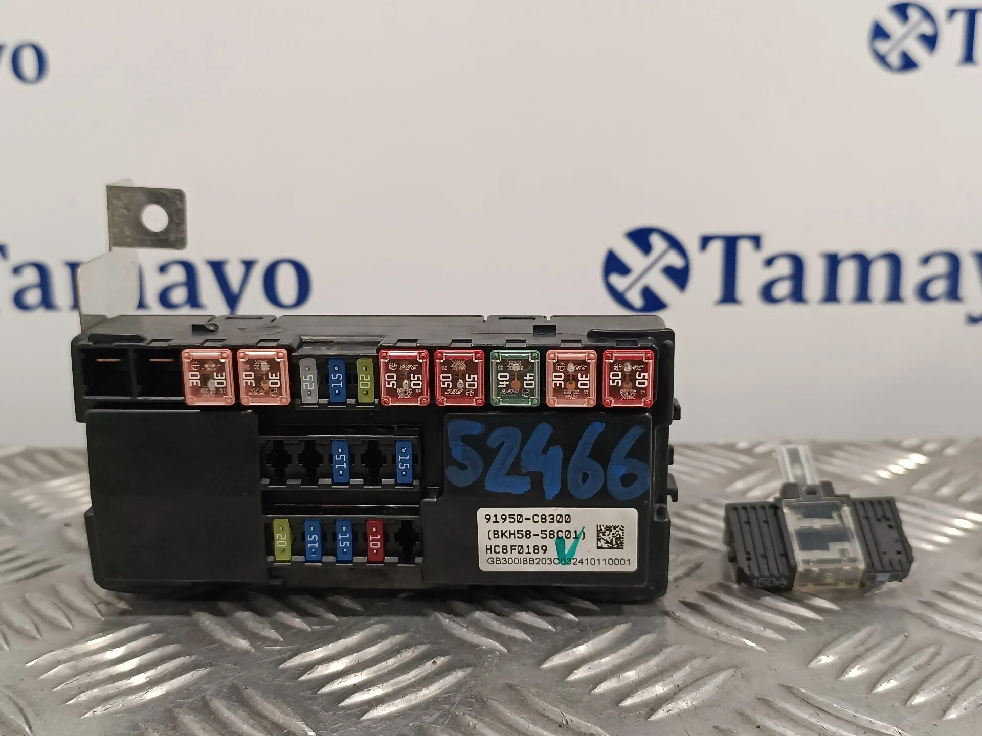 Caja Reles / Fusibles para Hyundai I20