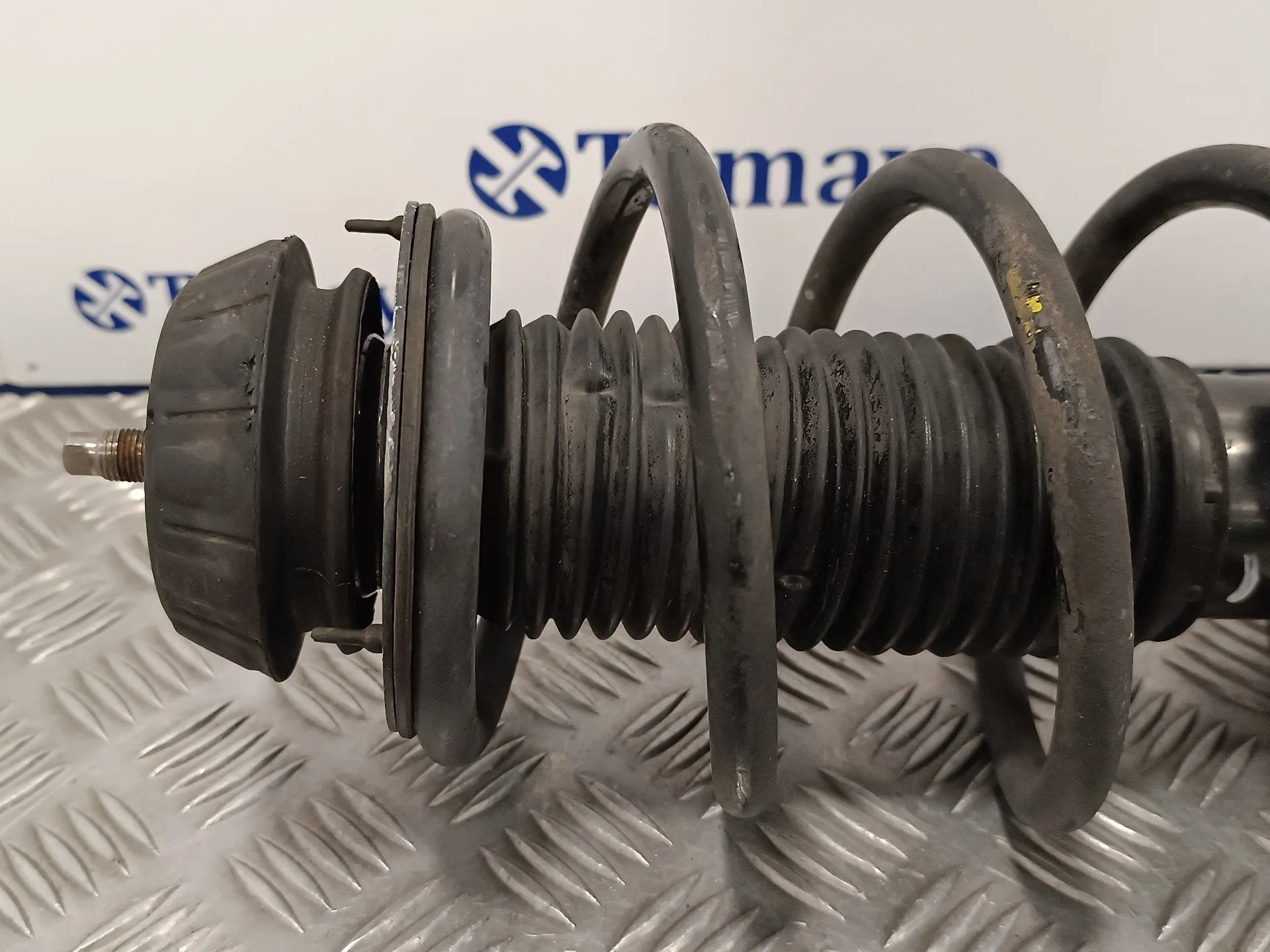 Amortiguador Delantero Derecho para Hyundai I20