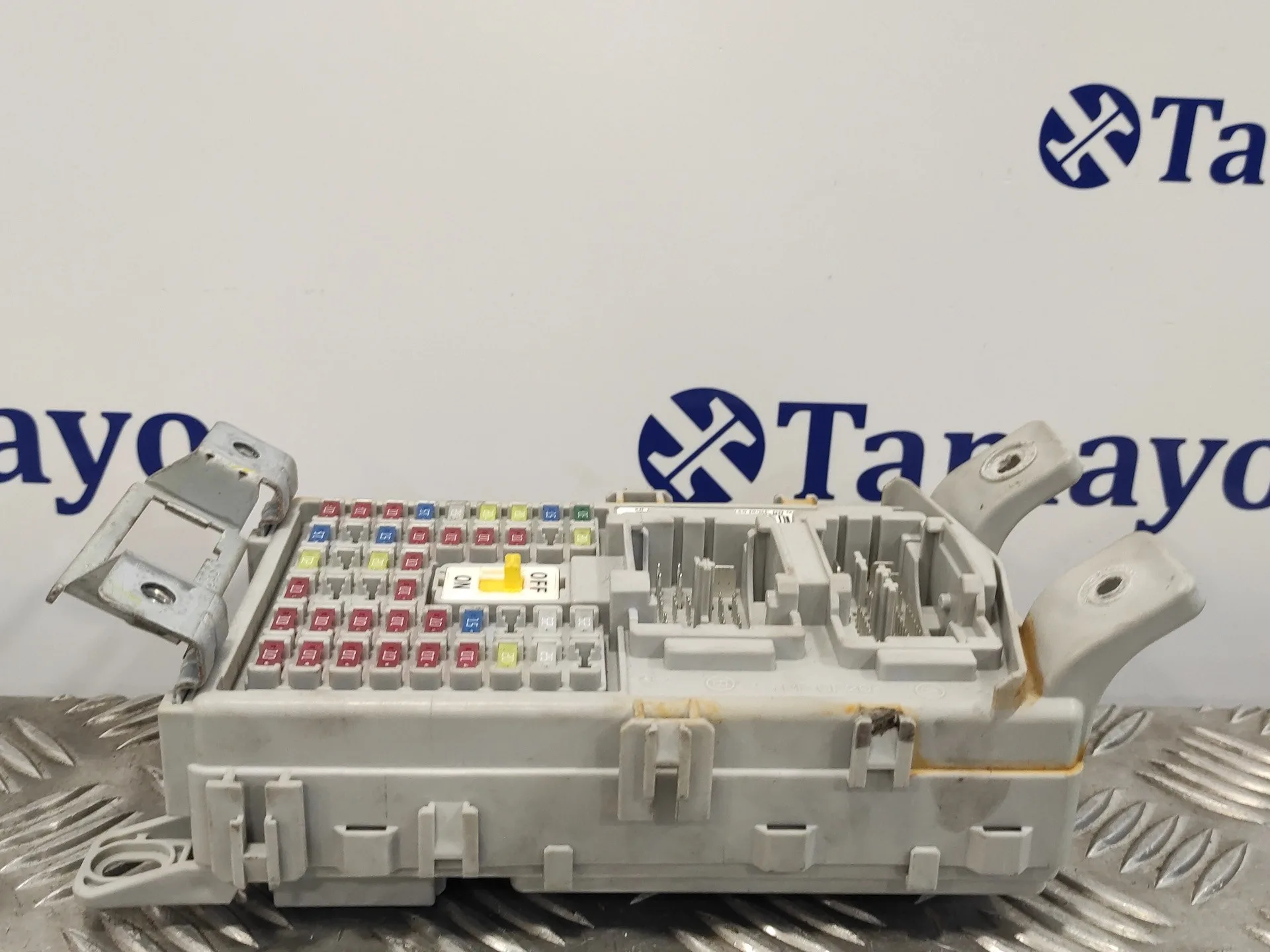 Caja Reles / Fusibles para Hyundai I20