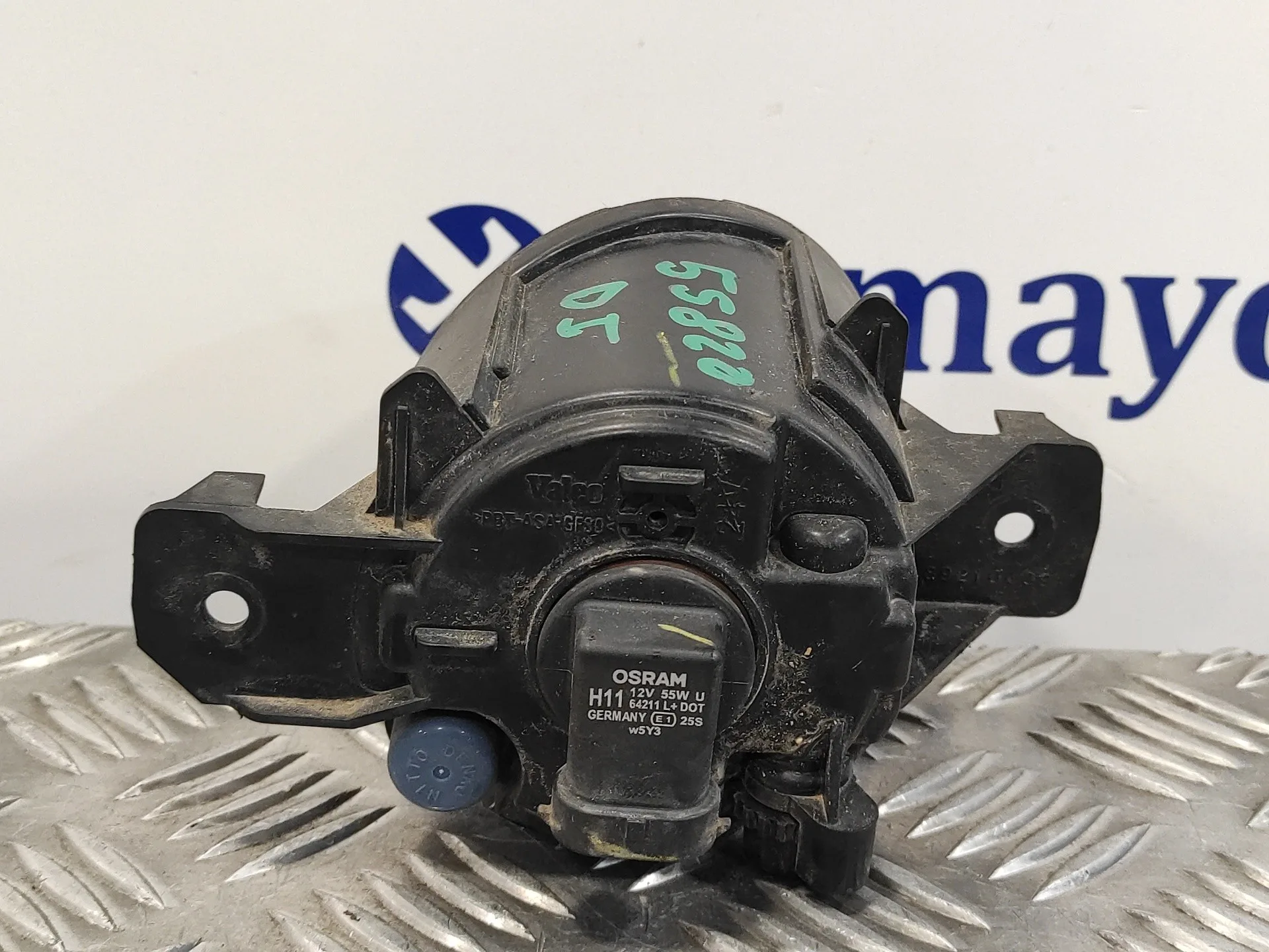 Faro Antiniebla Izquierdo para Renault Clio Iii