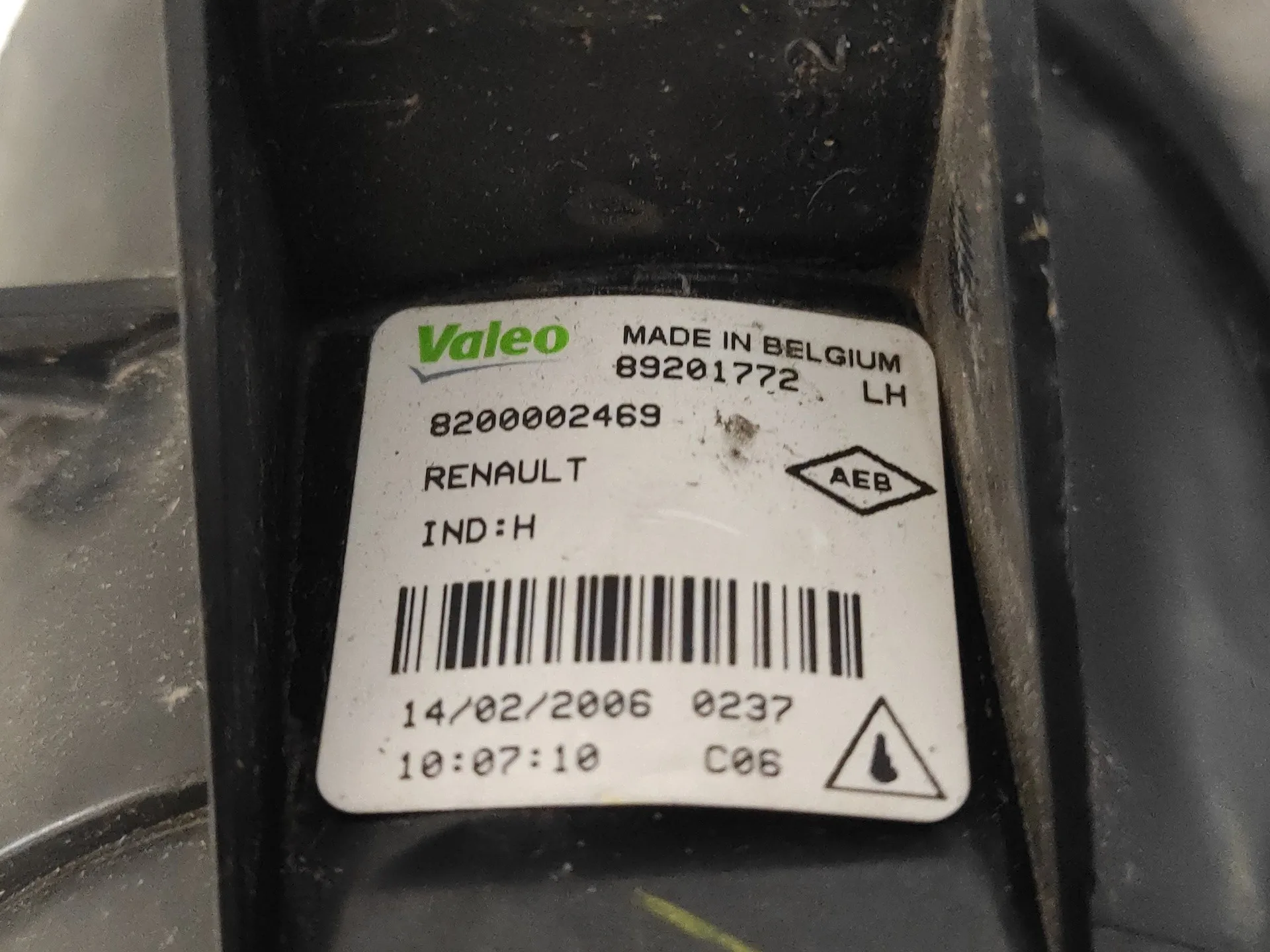 Faro Antiniebla Izquierdo para Renault Clio Iii