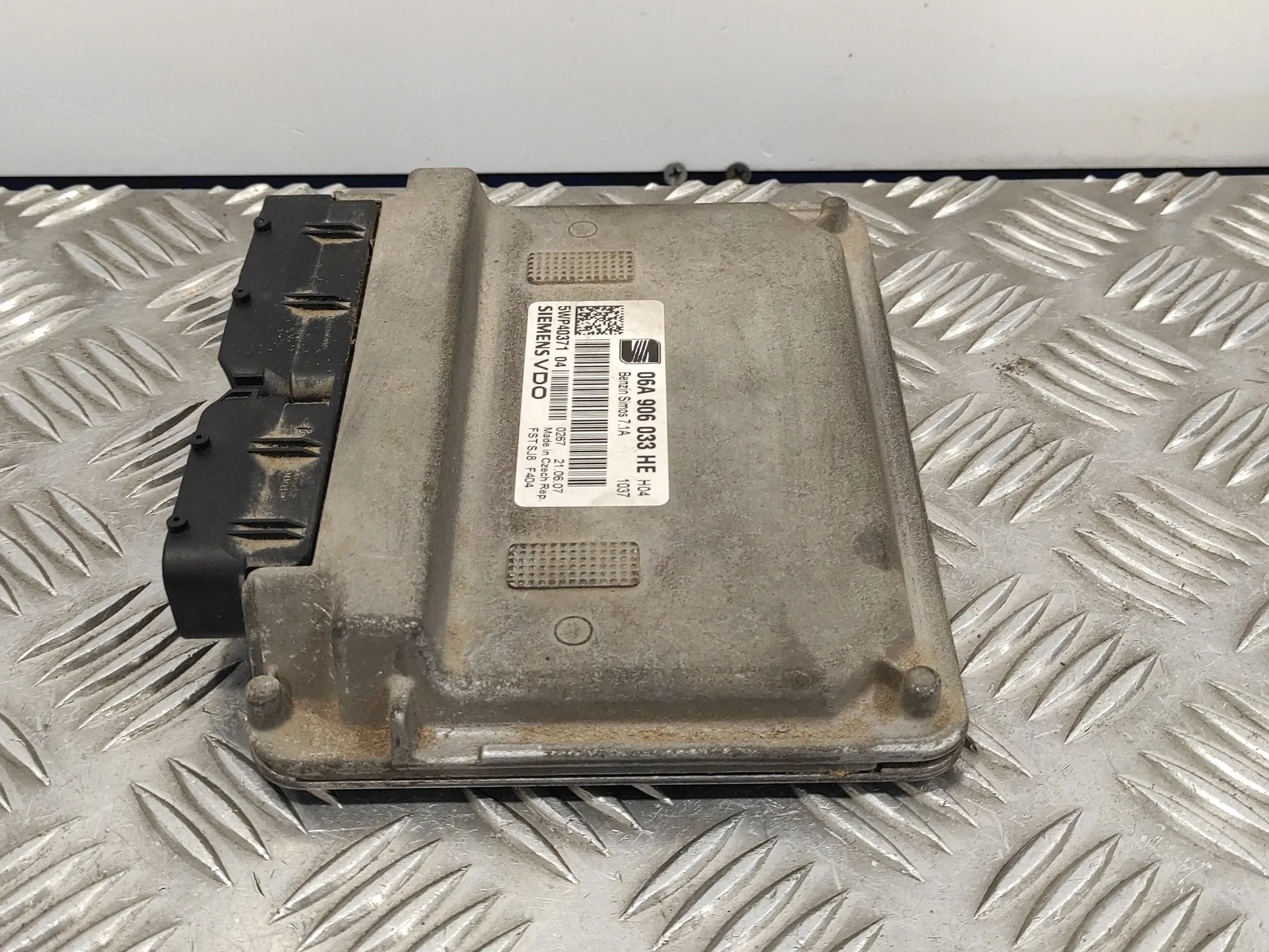 Centralita Motor Uce para Seat Leon (1P1)