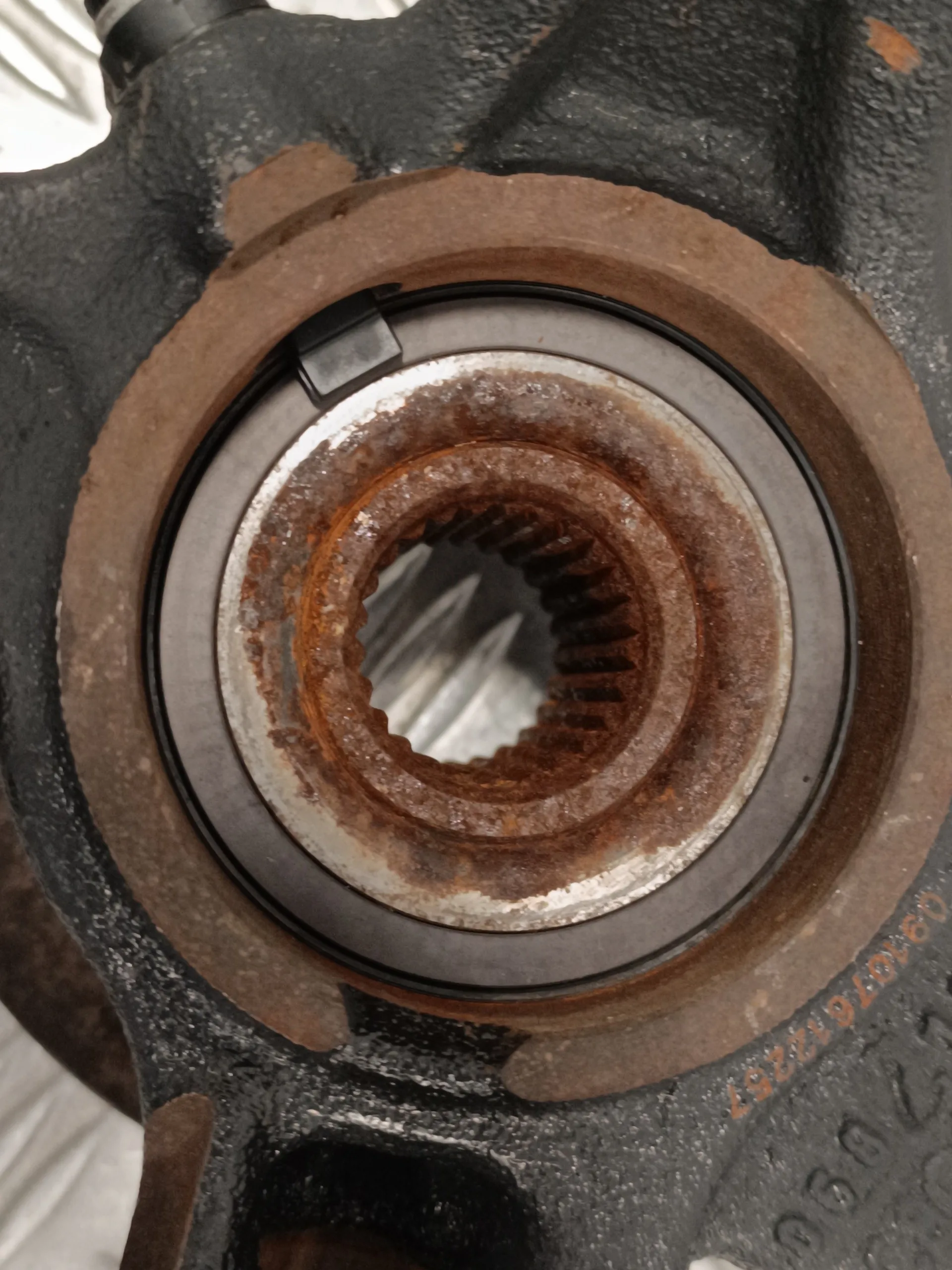 Mangueta Delantera Izquierda para Ford Fiesta (Cb1)
