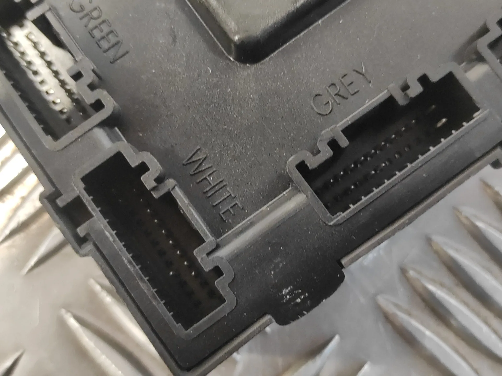 Modulo Electronico para Ford Fiesta (Cb1)