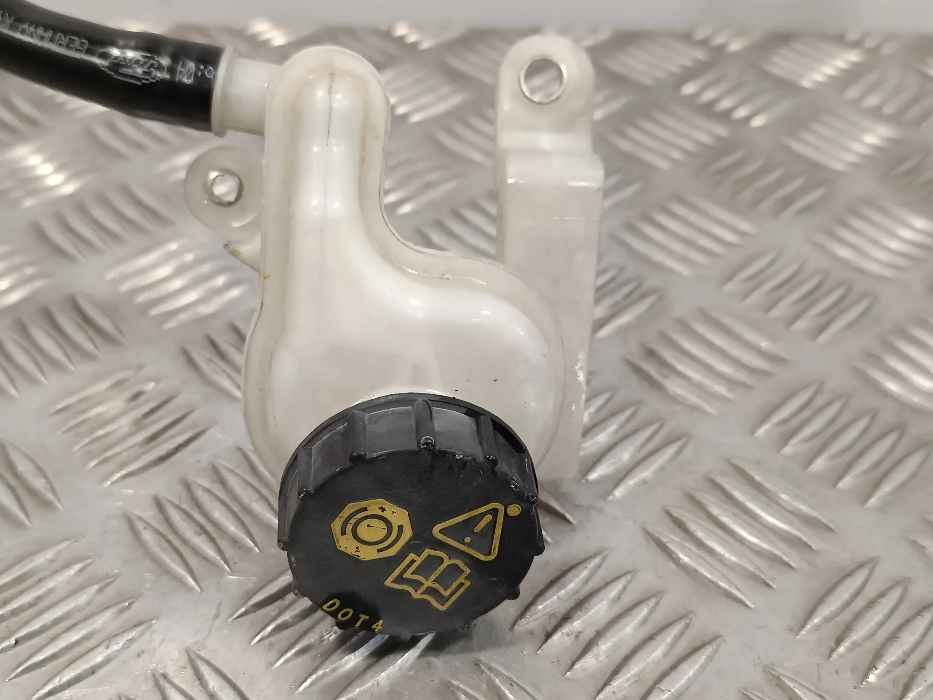 Bomba Freno para Ford Fiesta (Cb1)