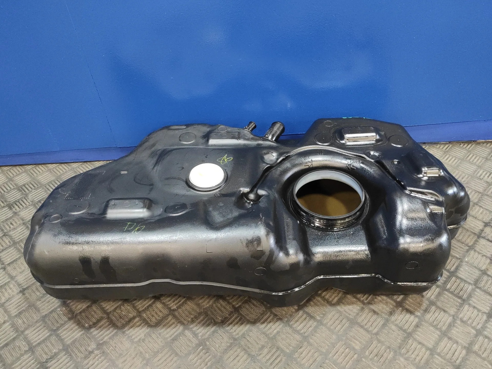 Deposito Combustible para Ford Fiesta (Cb1)
