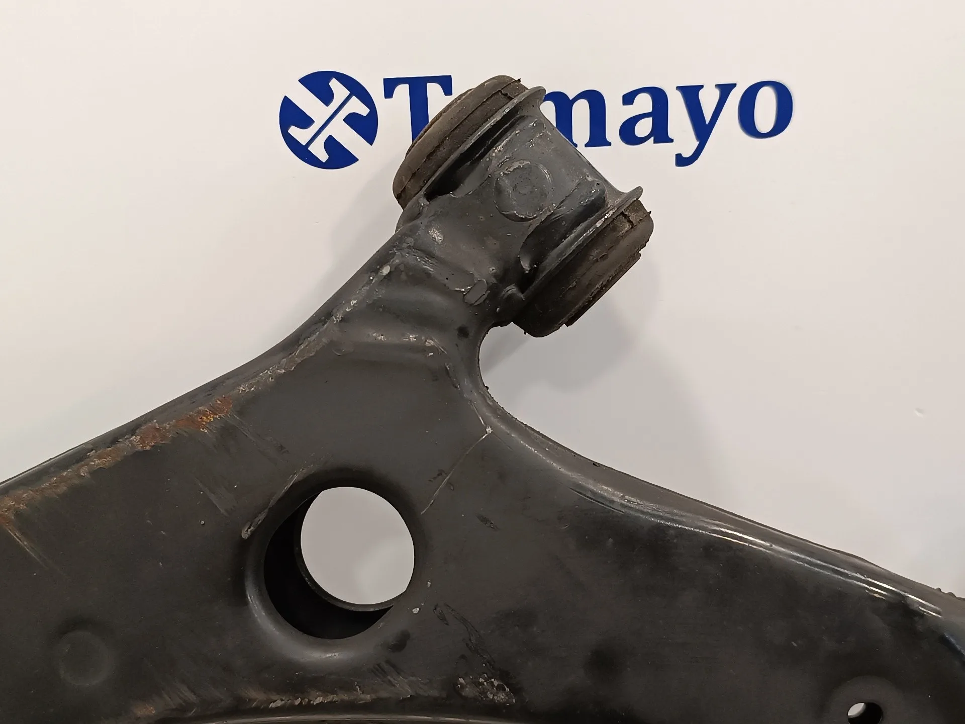 Brazo Suspension Inferior Delantero Derecho para Mazda 3 Lim. (Bl)