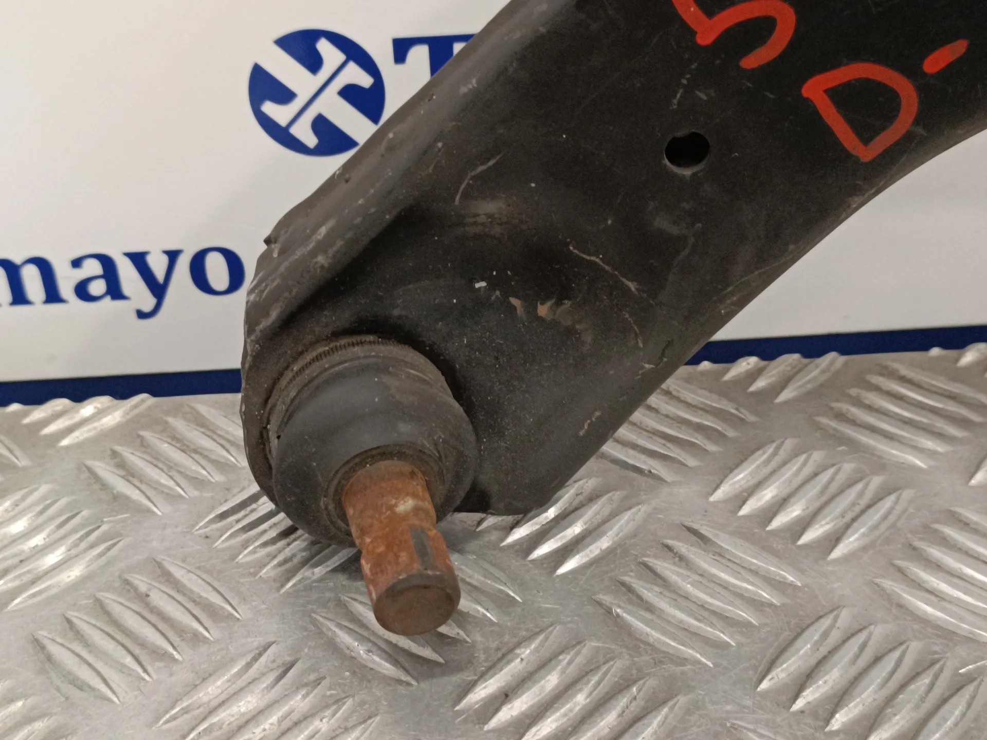 Brazo Suspension Inferior Delantero Izquierdo para Mazda 3 Lim. (Bl)