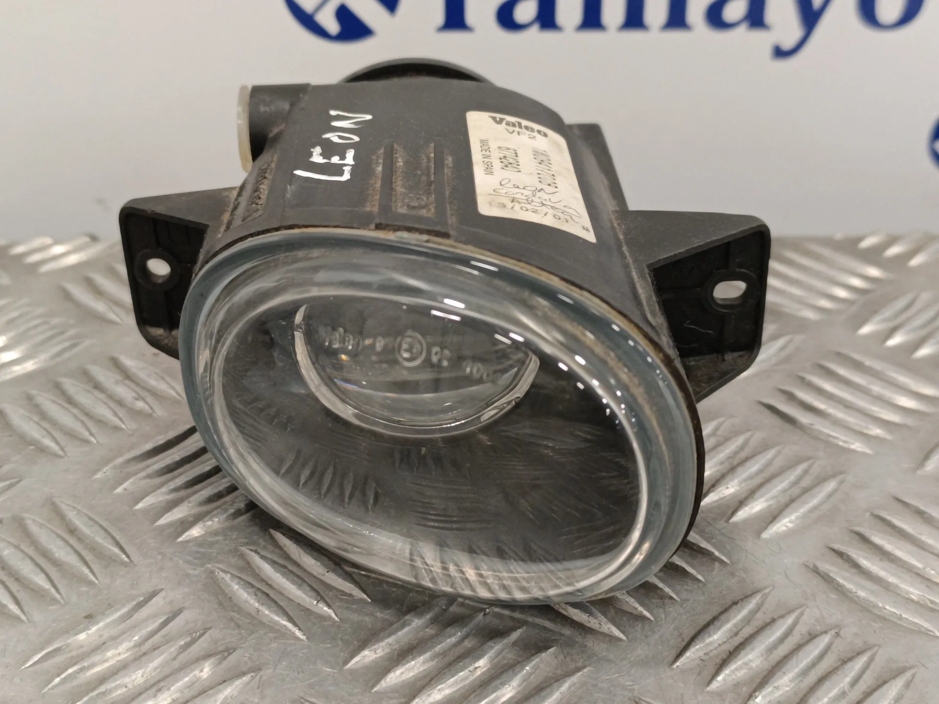 Faro Antiniebla Derecho para Seat Leon (1M1)