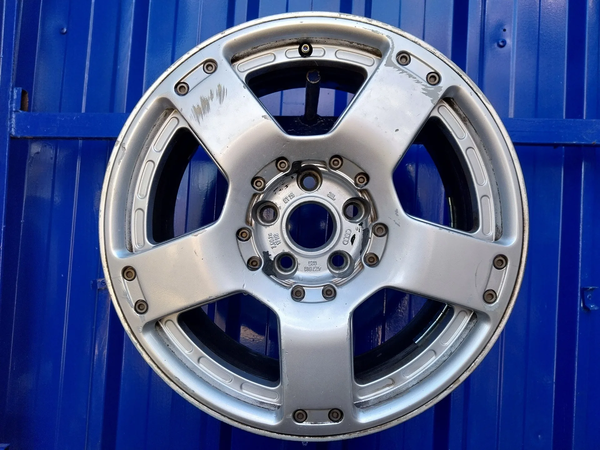 Llanta para Audi Allroad Quattro (4B5)
