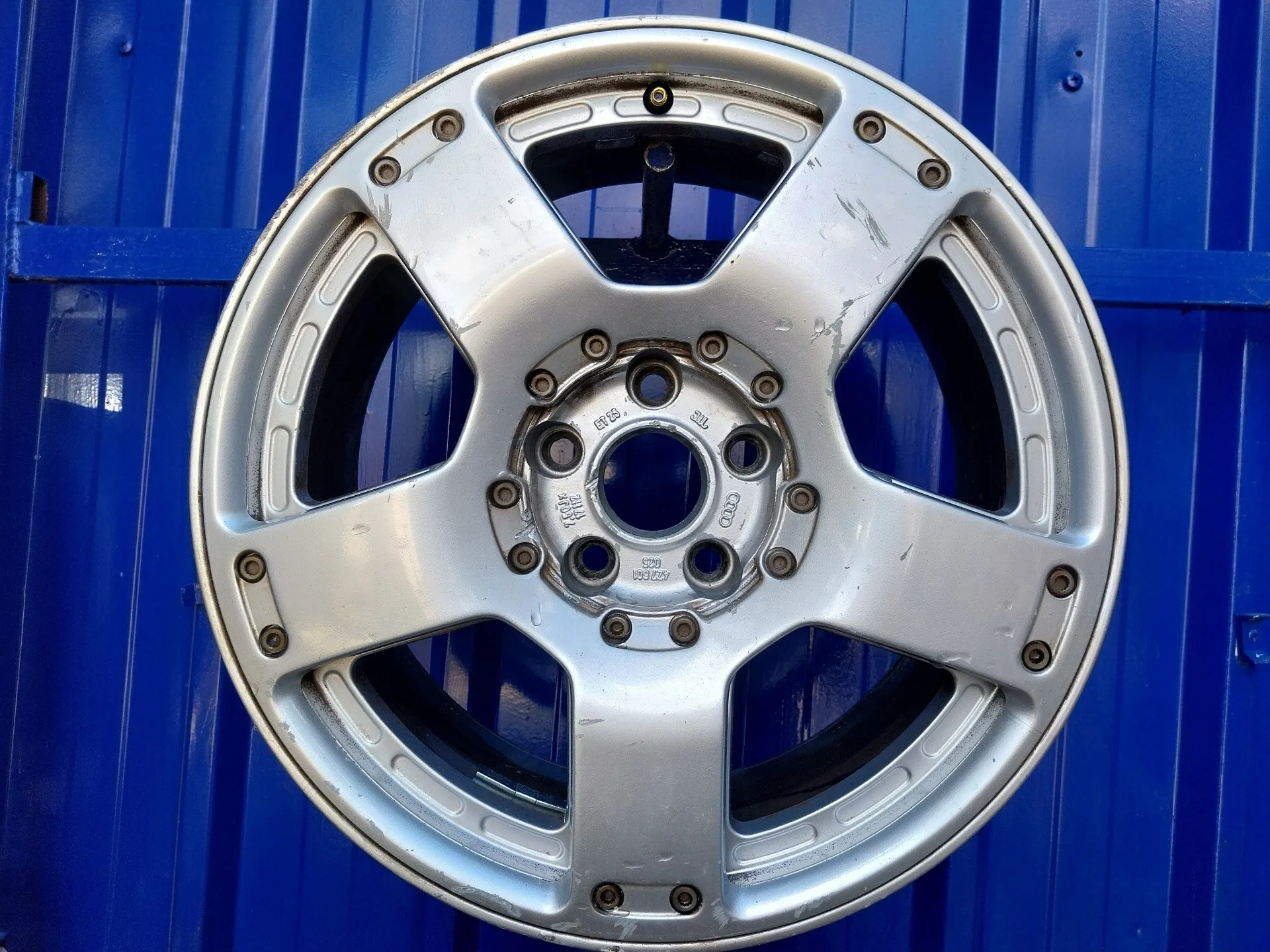 Llanta para Audi Allroad Quattro (4B5)