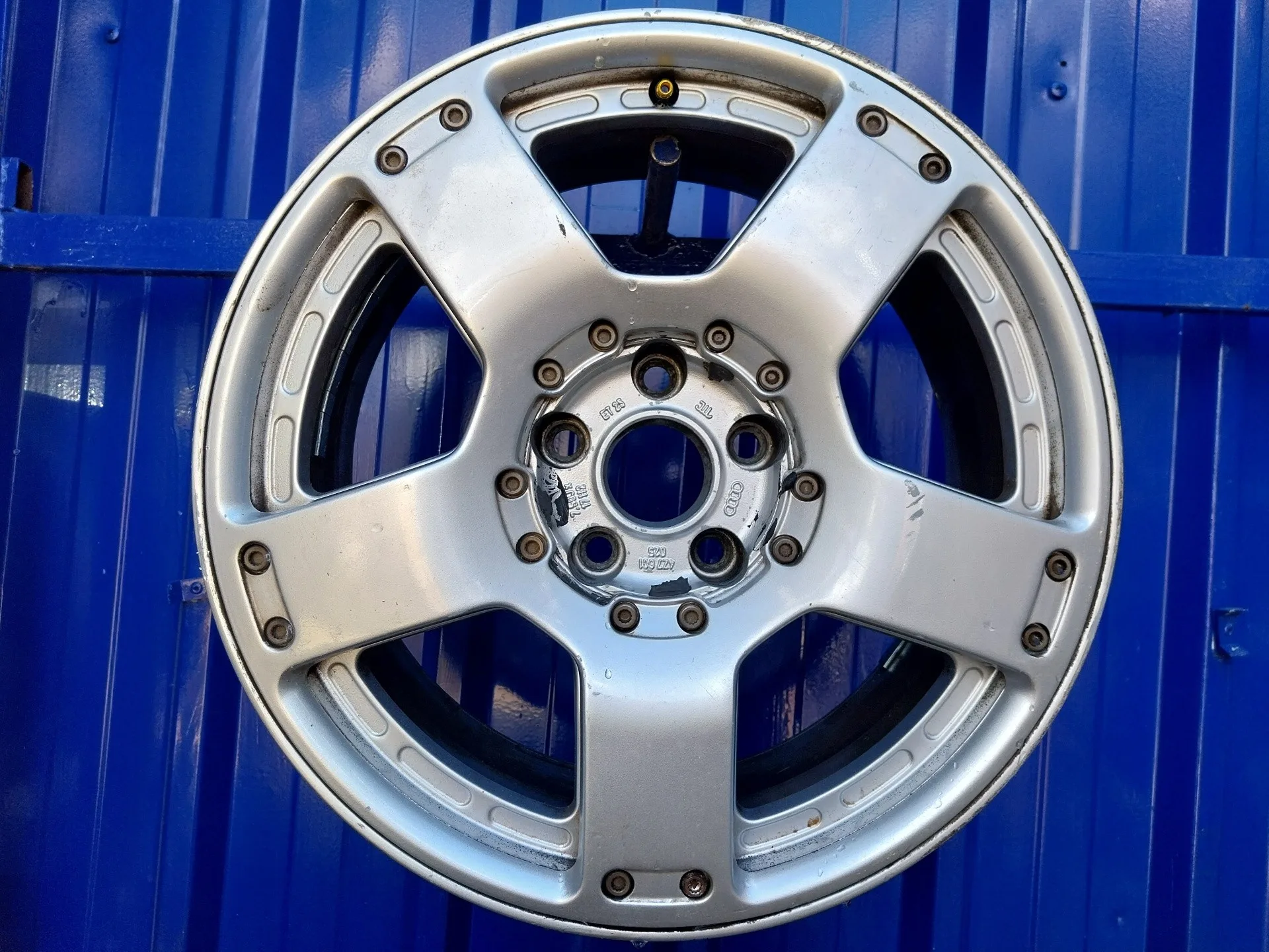 Llanta para Audi Allroad Quattro (4B5)