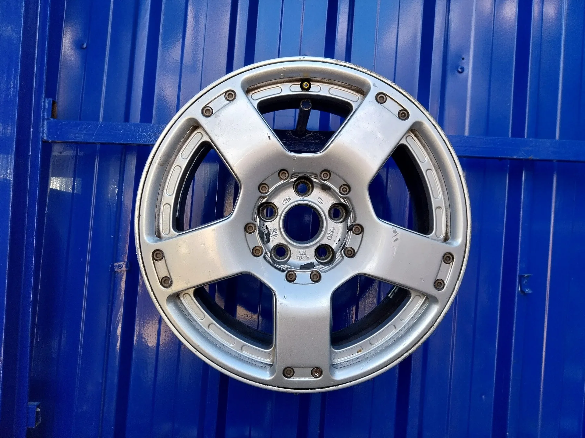 Llanta para Audi Allroad Quattro (4B5)