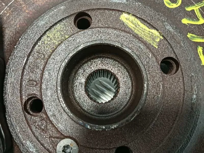 Mangueta Delantera Izquierda para Renault Kangoo