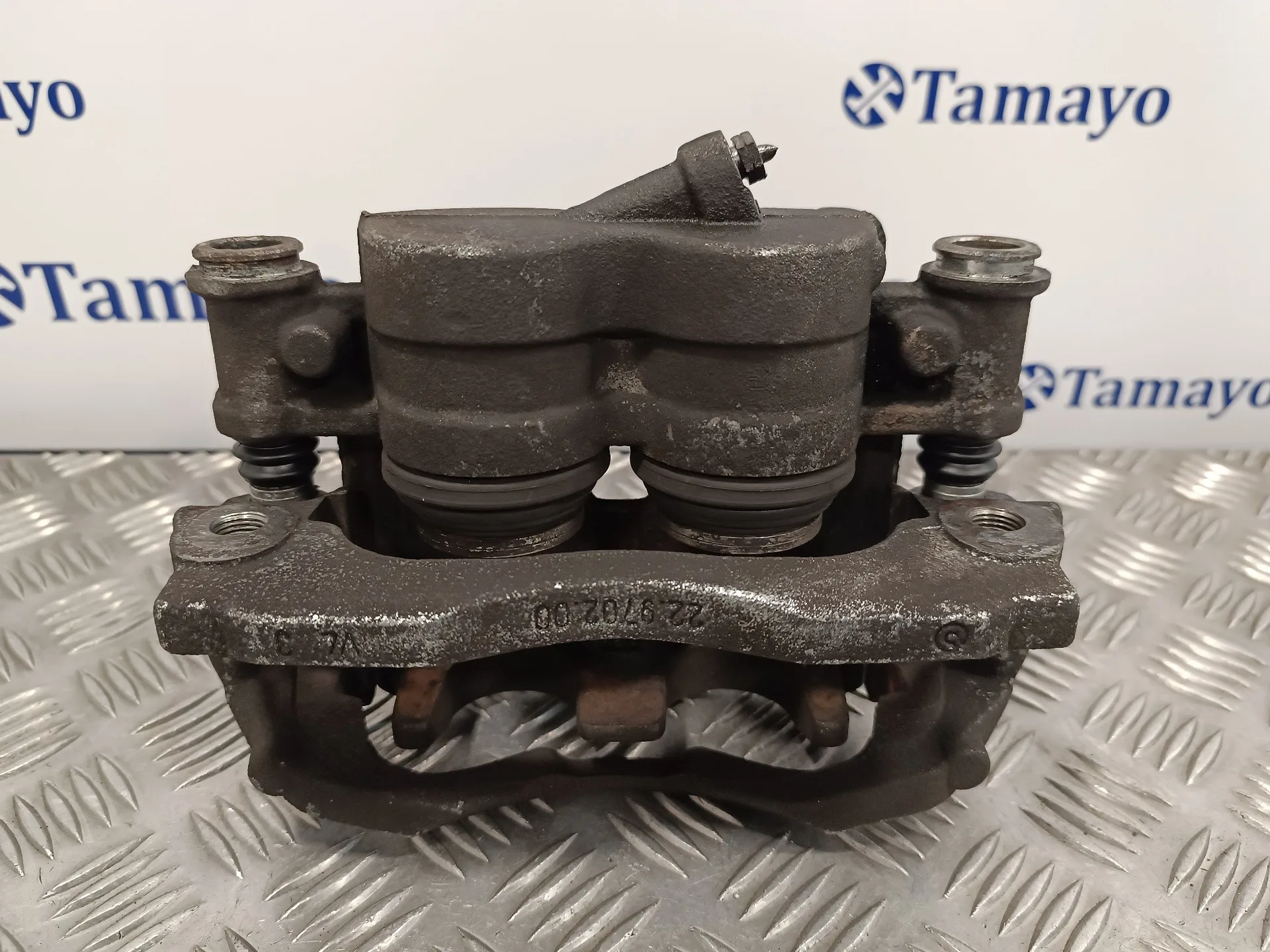 Pinza Freno Delantera Derecha para Nissan Cabstar ->09.06