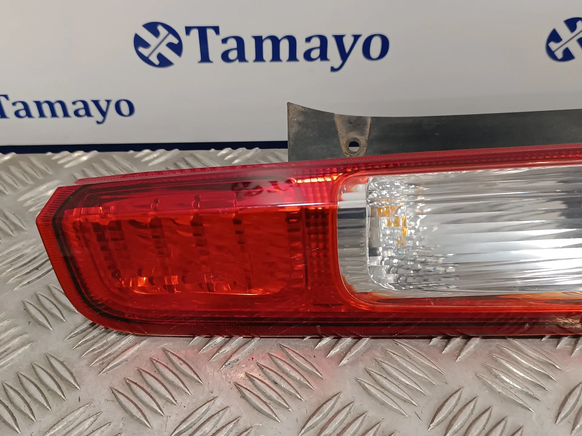 Piloto Trasero Izquierdo para Ford Focus Berlina (Cap)