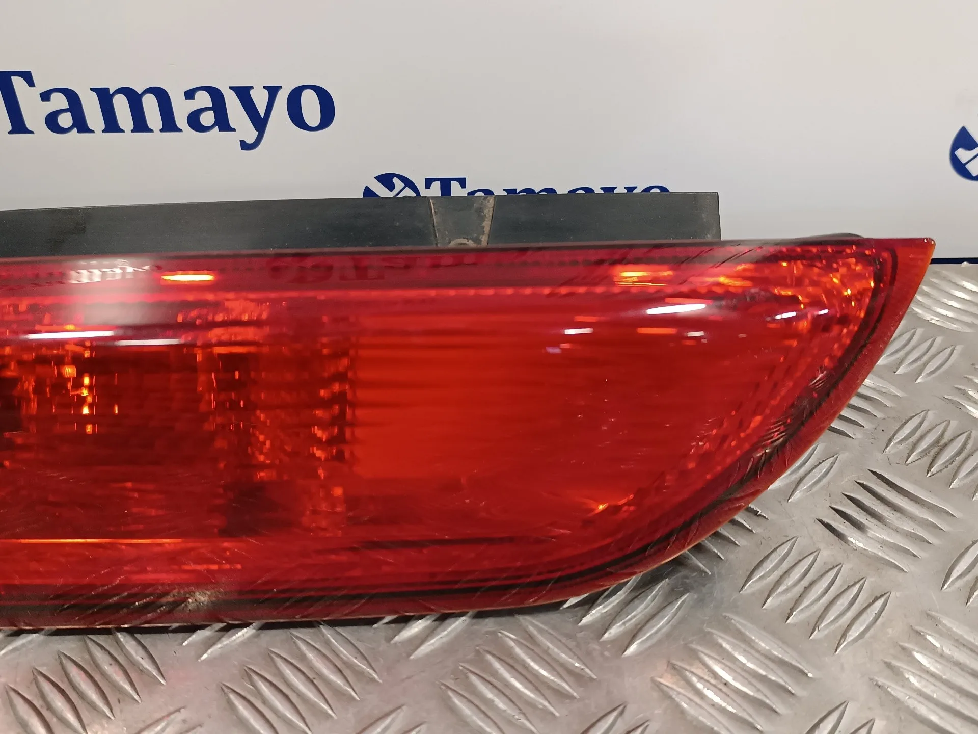 Piloto Trasero Izquierdo para Ford Focus Berlina (Cap)