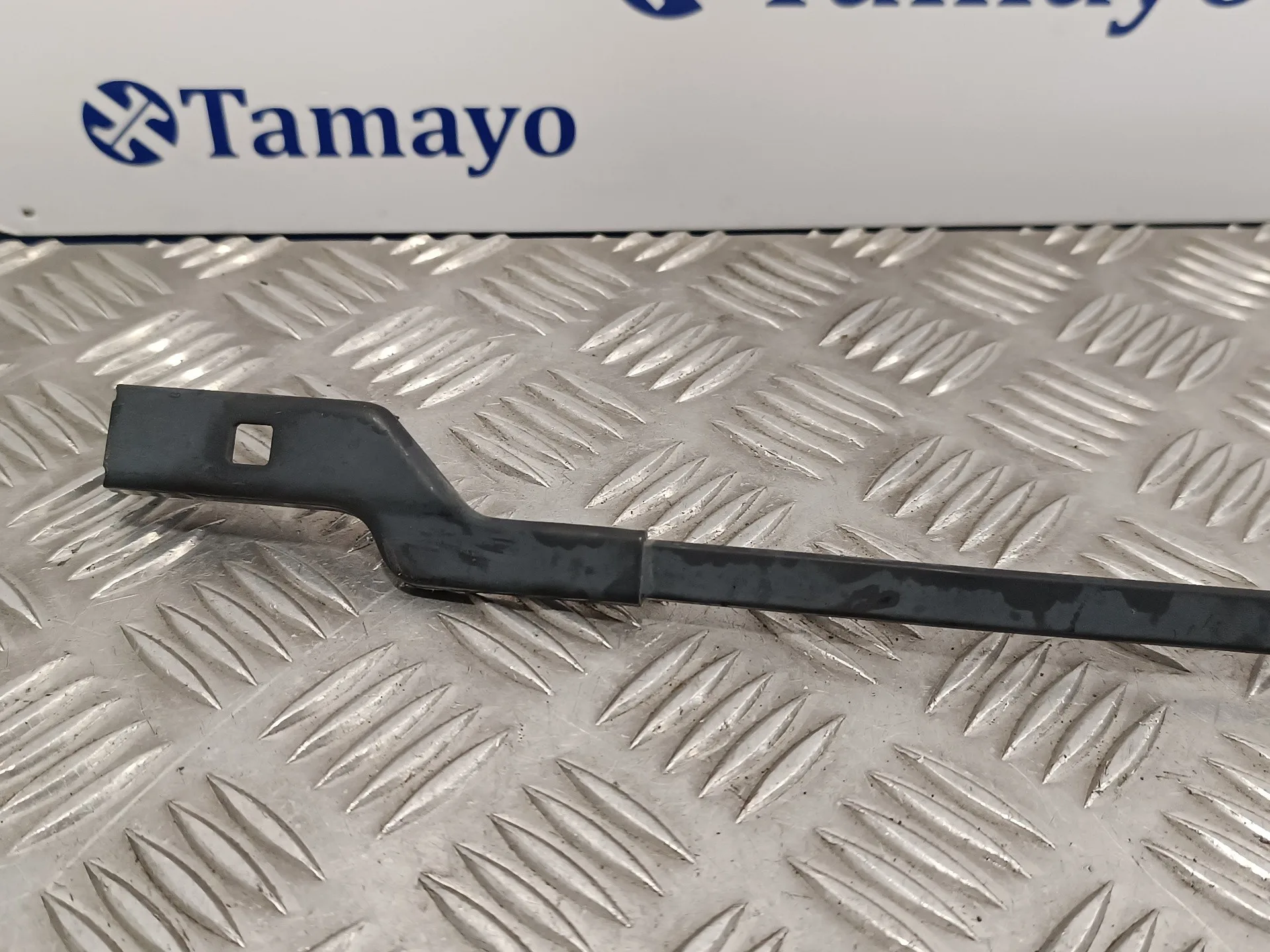 Brazo Limpia Delantero Derecho para Kia Cee'd