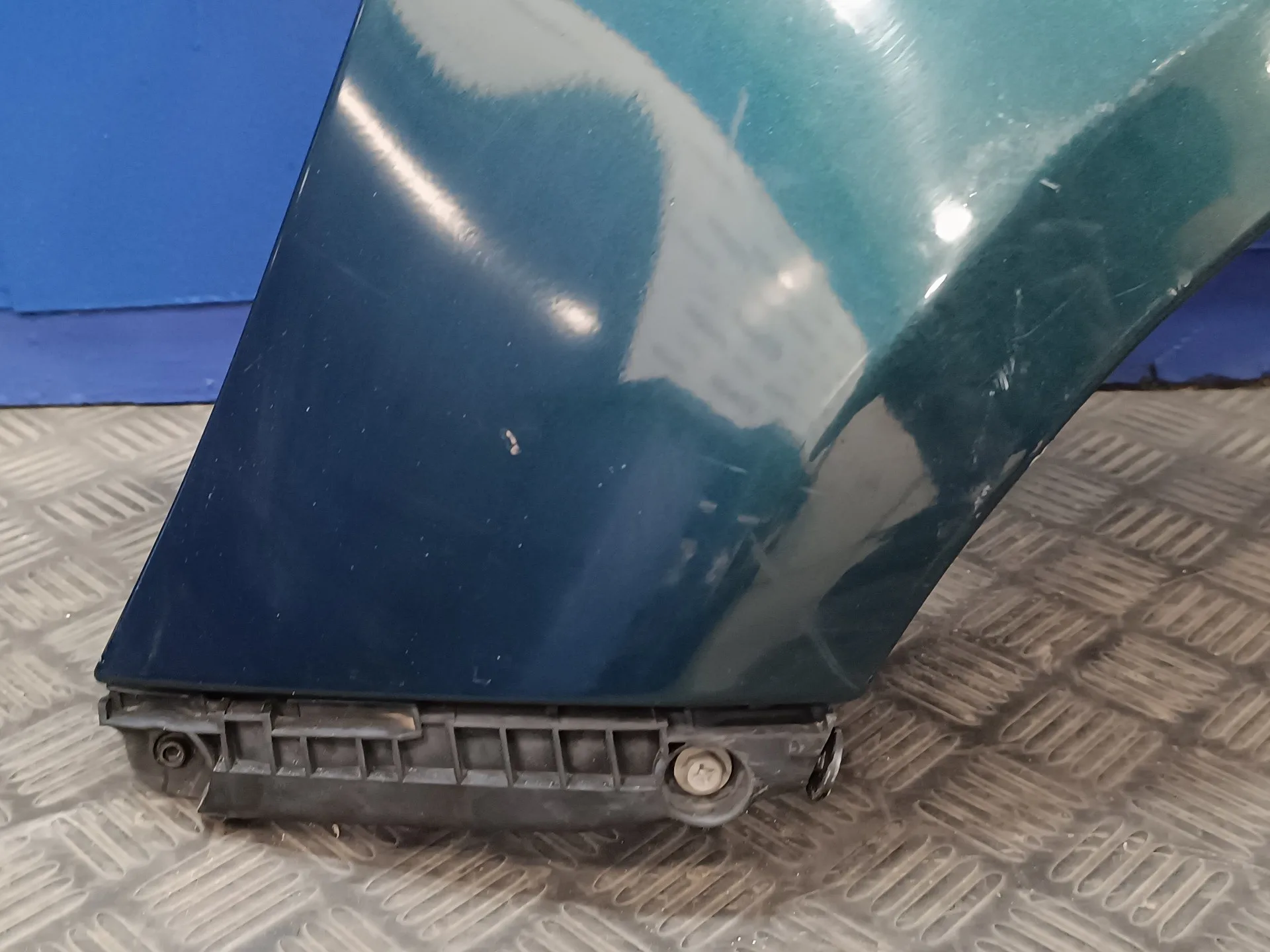 Aleta Delantera Izquierda para Toyota Yaris (Ksp9/Scp9/Nlp9)