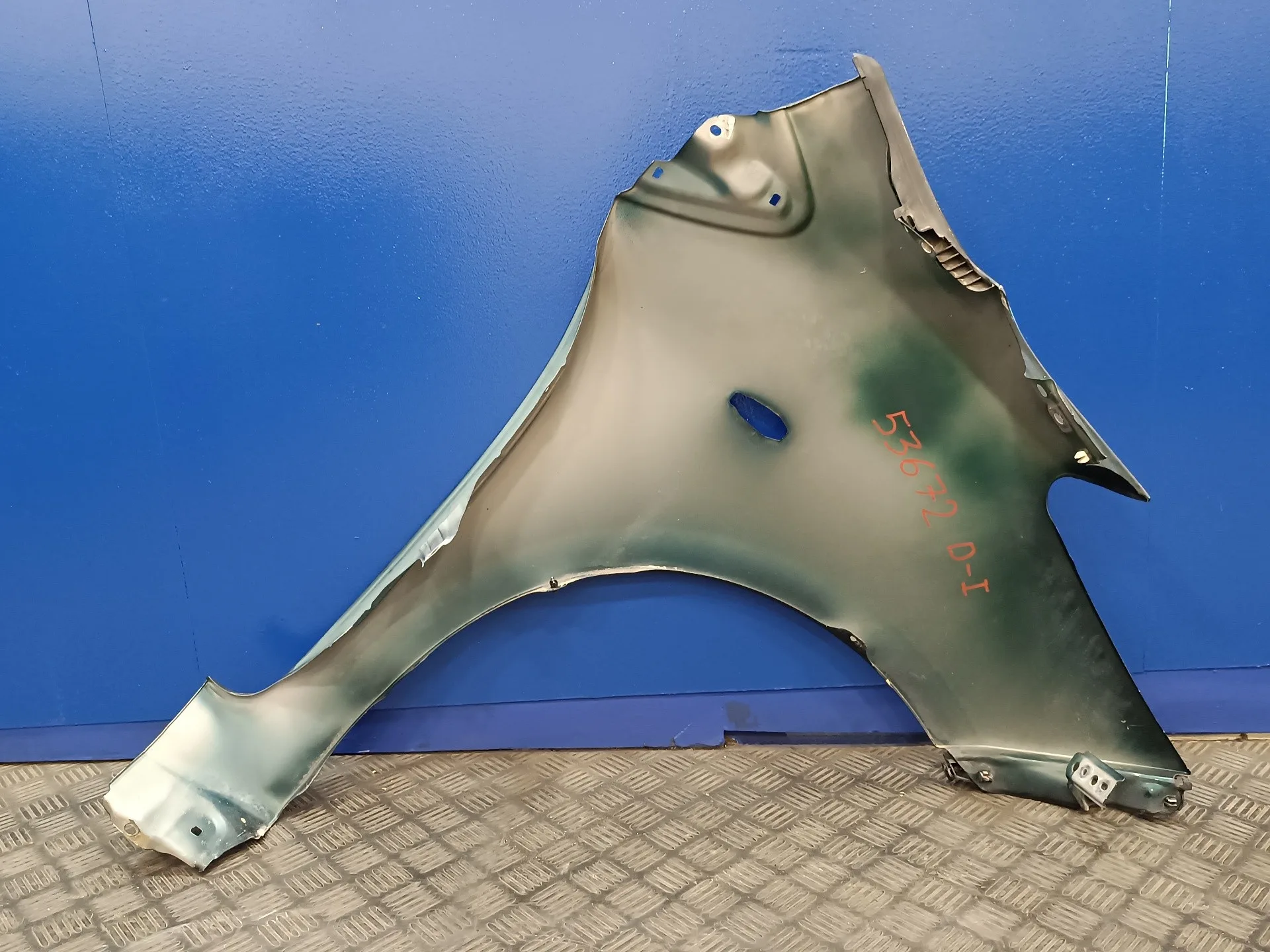 Aleta Delantera Izquierda para Toyota Yaris (Ksp9/Scp9/Nlp9)