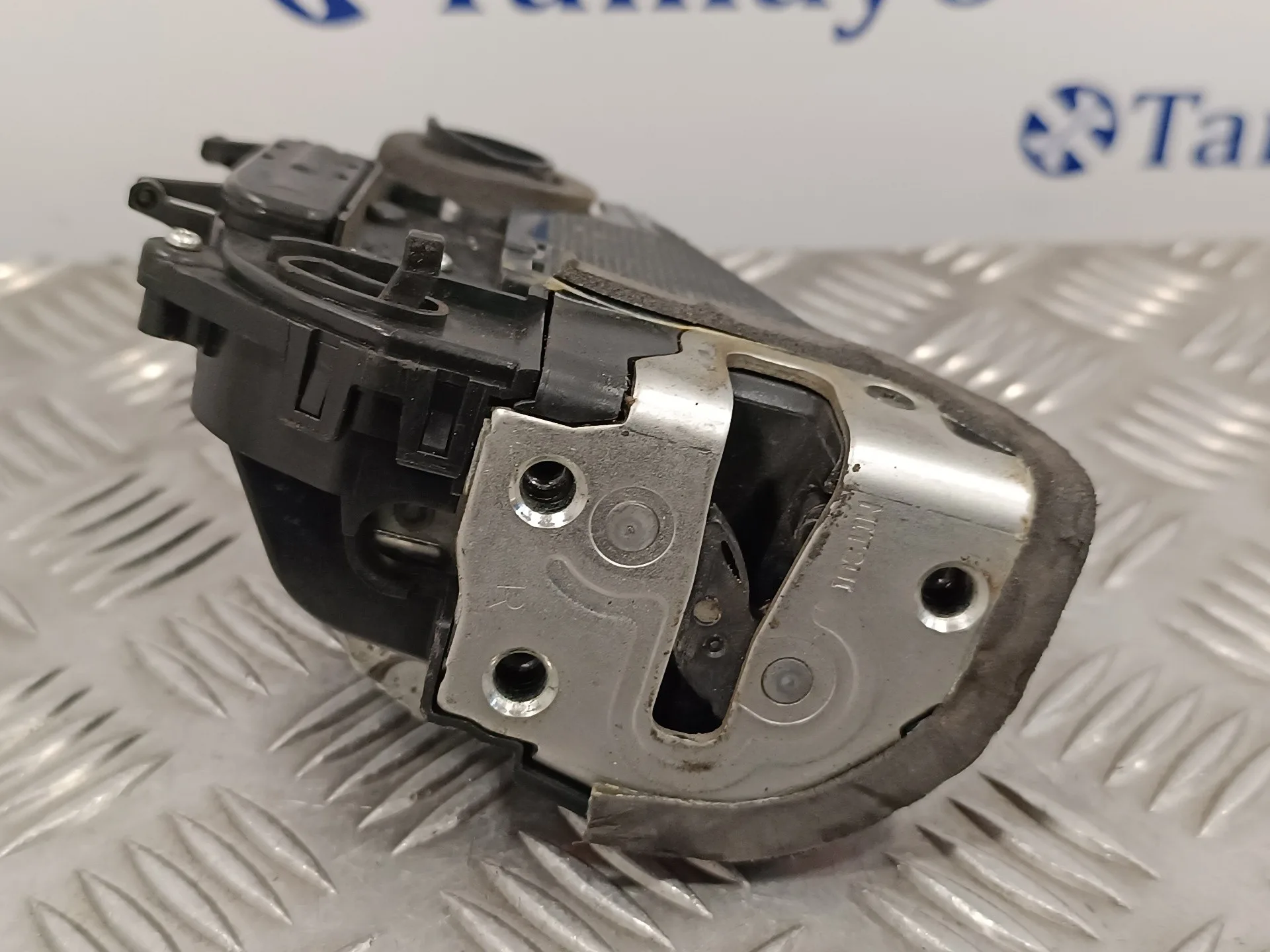 Cerradura Puerta Trasera Derecha para Toyota Yaris (Ksp9/Scp9/Nlp9)