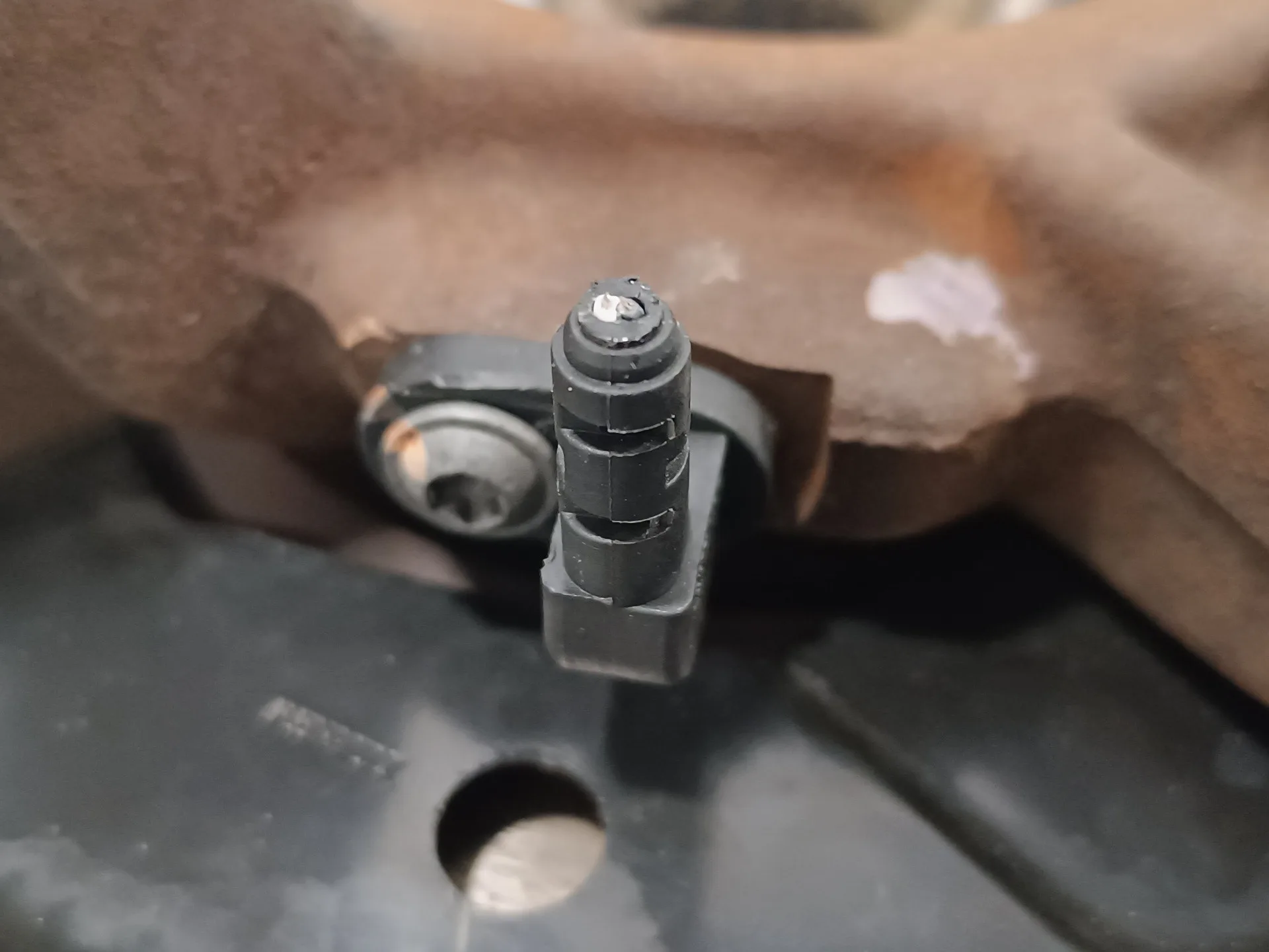 Mangueta Delantera Izquierda para Dacia Lodgy