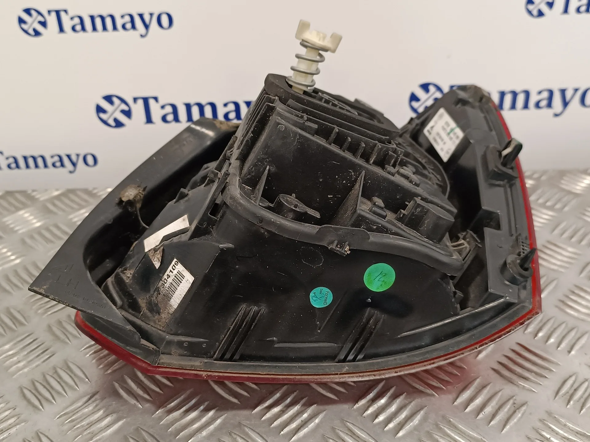 Piloto Trasero Izquierdo para Volkswagen Polo (6R1)