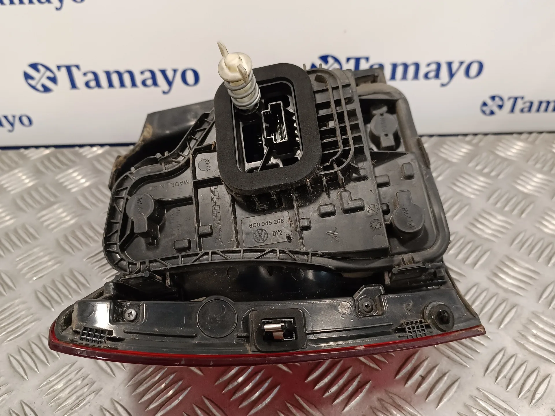 Piloto Trasero Derecho para Volkswagen Polo (6R1)