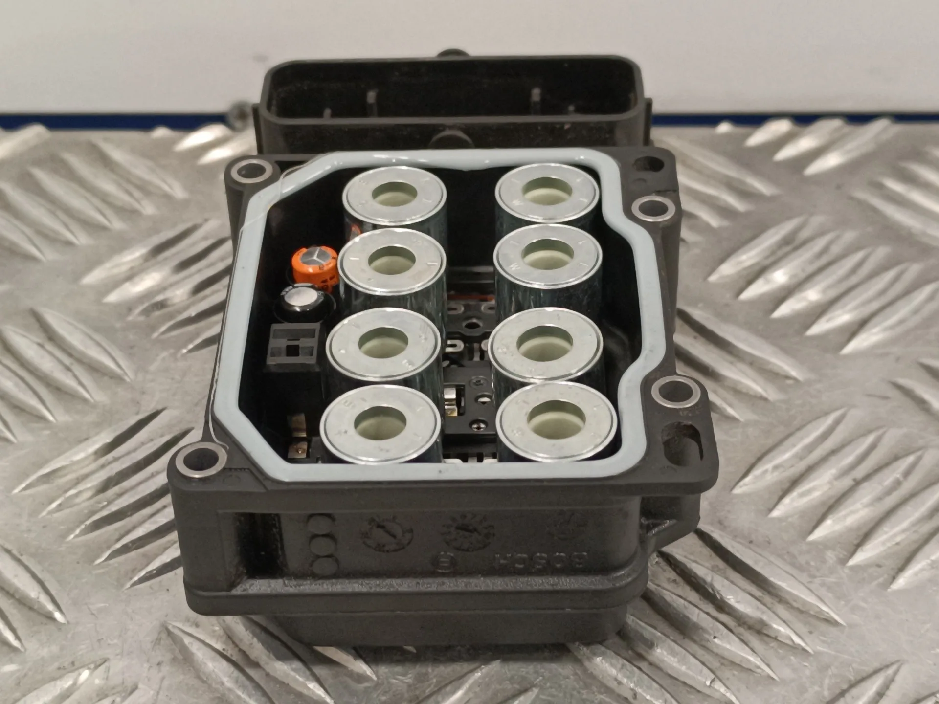 Centralita Abs para Nissan Nv 200 (M20)